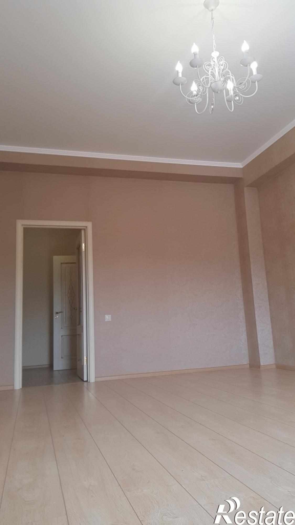 Купить квартиру за 7 500 000 рублей на Бунимовича ул, 15,корп.2