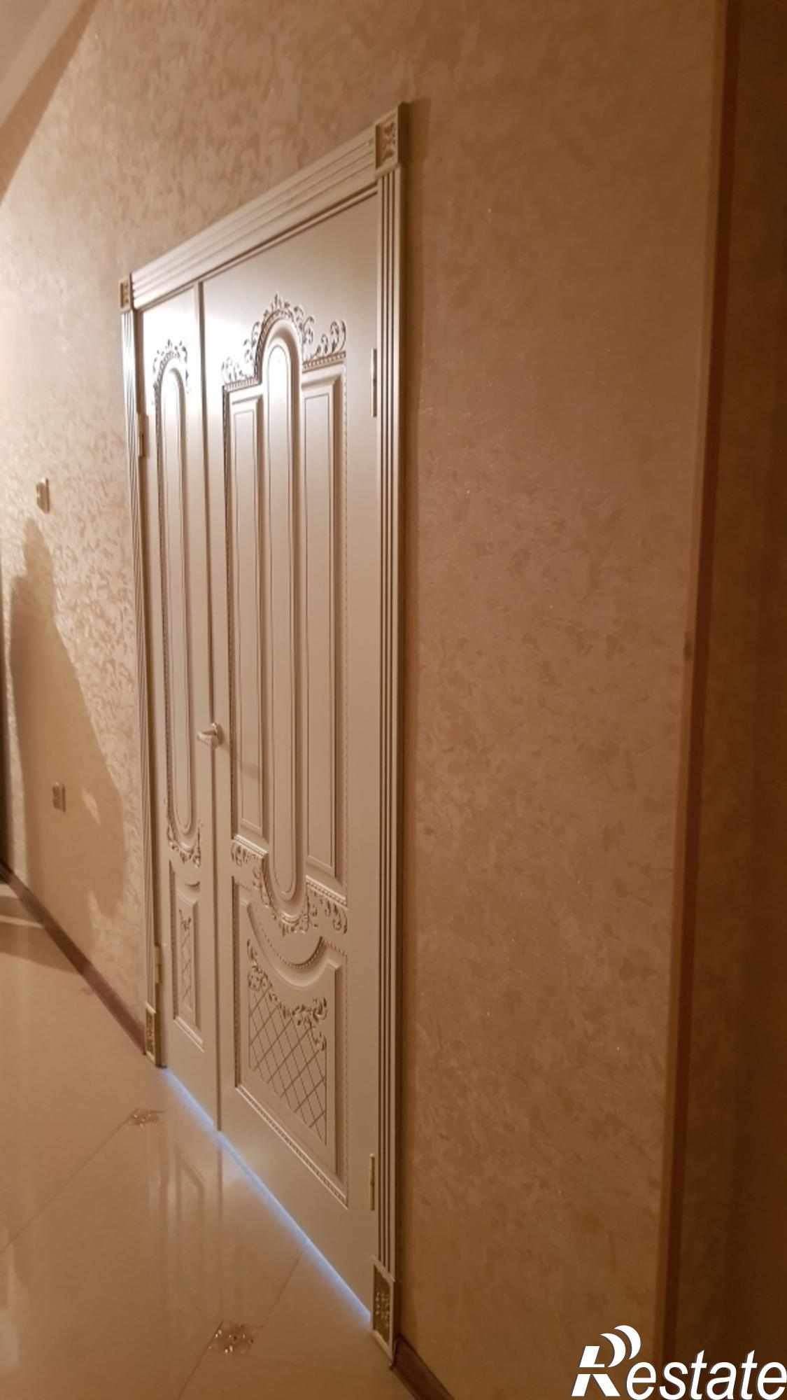 Купить квартиру за 10 000 000 рублей на Бунимовича ул, 15,корп.2