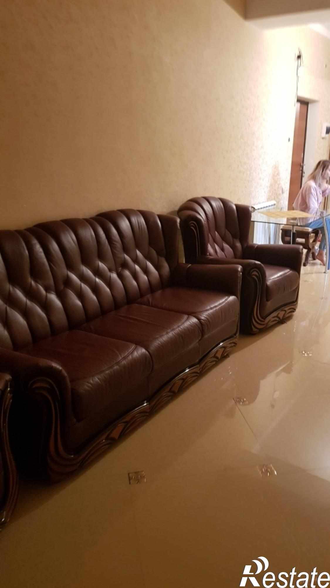 Купить квартиру за 10 000 000 рублей на Бунимовича ул, 15,корп.2