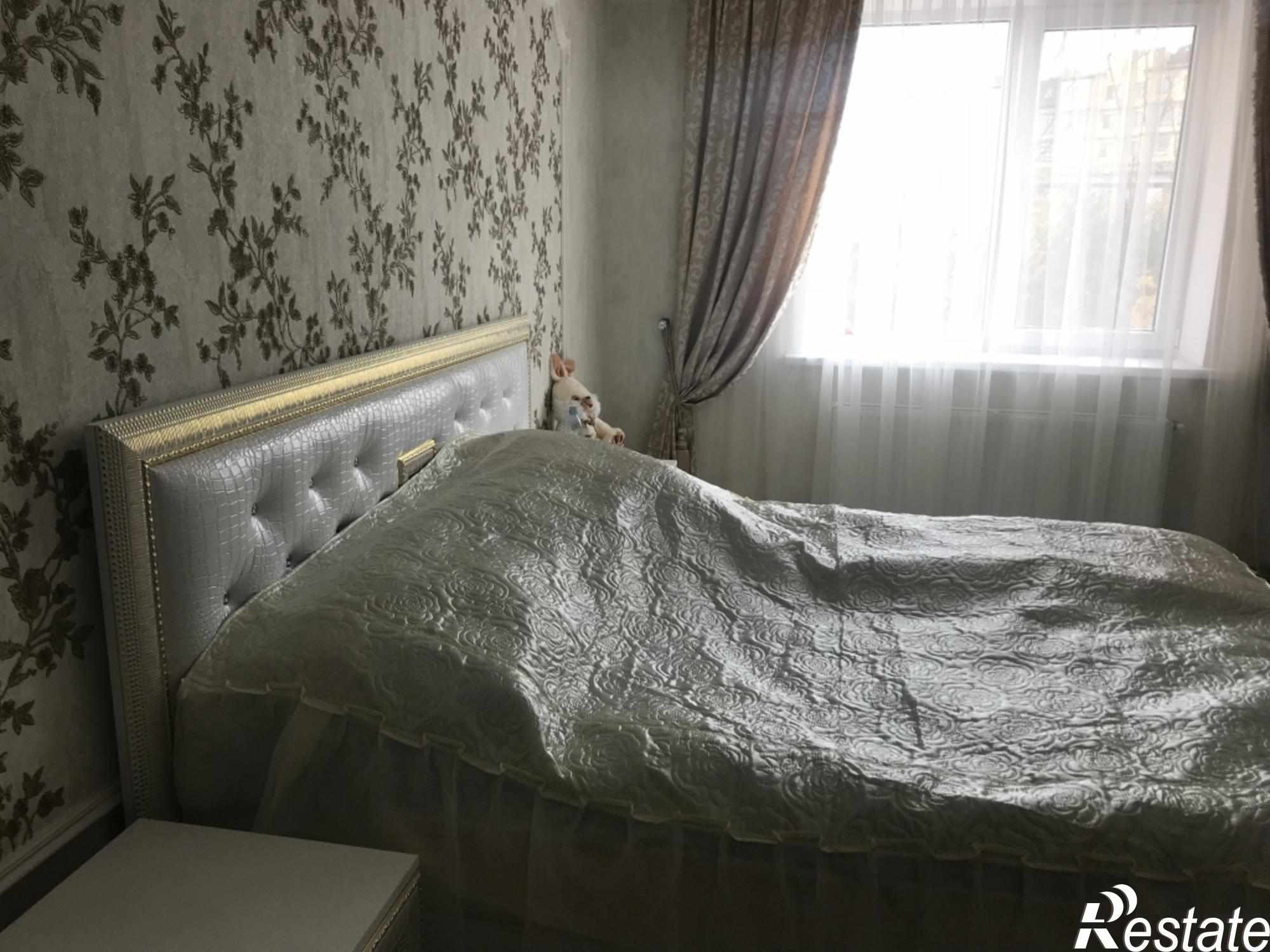 Купить квартиру за 10 000 000 рублей на Московская ул, 99
