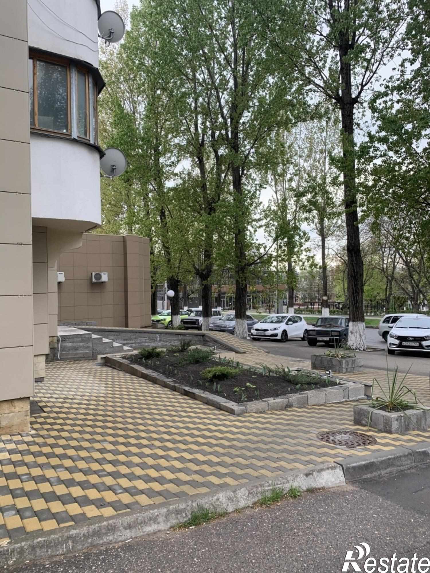 Купить квартиру за 5 000 000 рублей на Панагюриште ул, 4