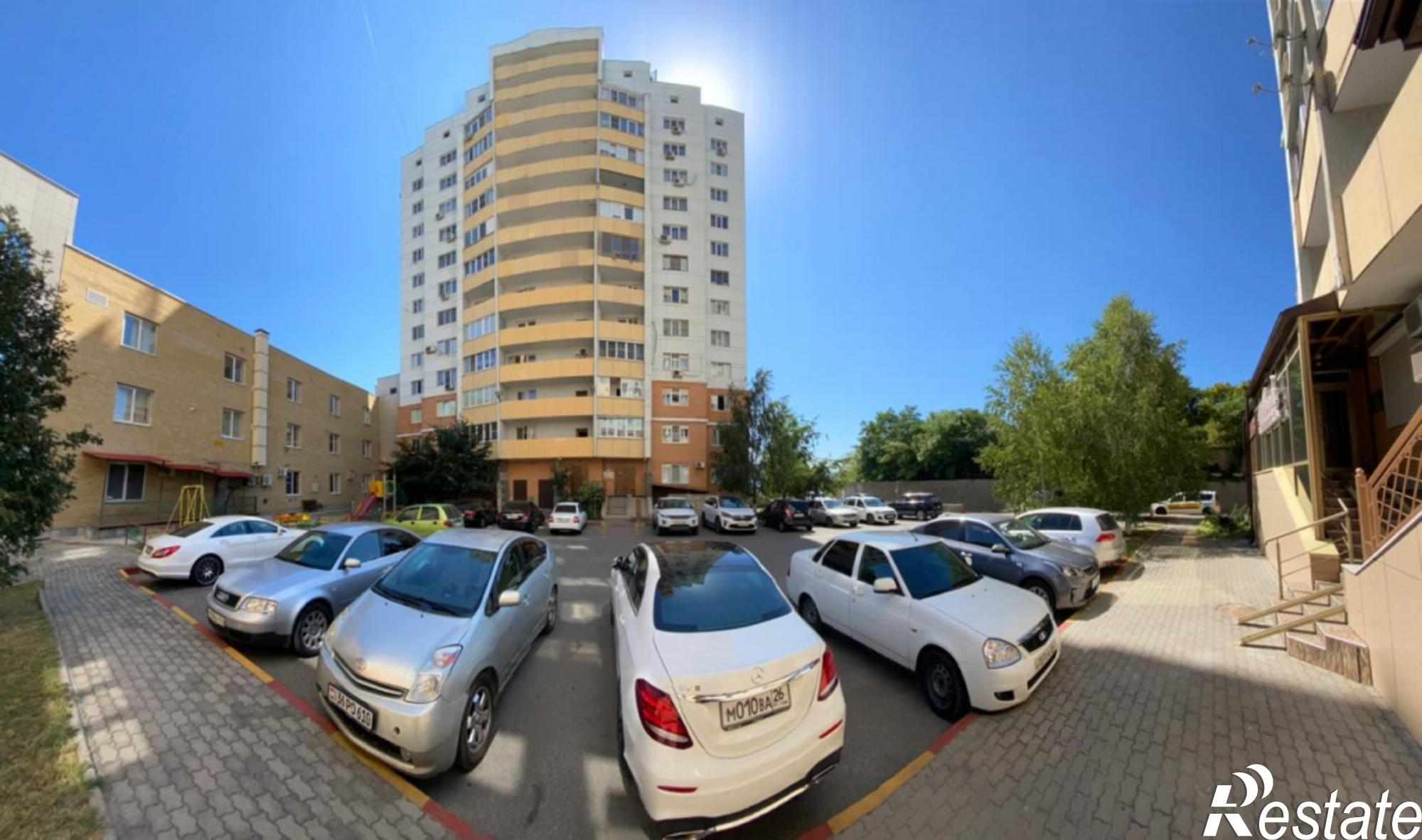 Купить квартиру за 4 600 000 рублей на Дунаевского ул, 1к1