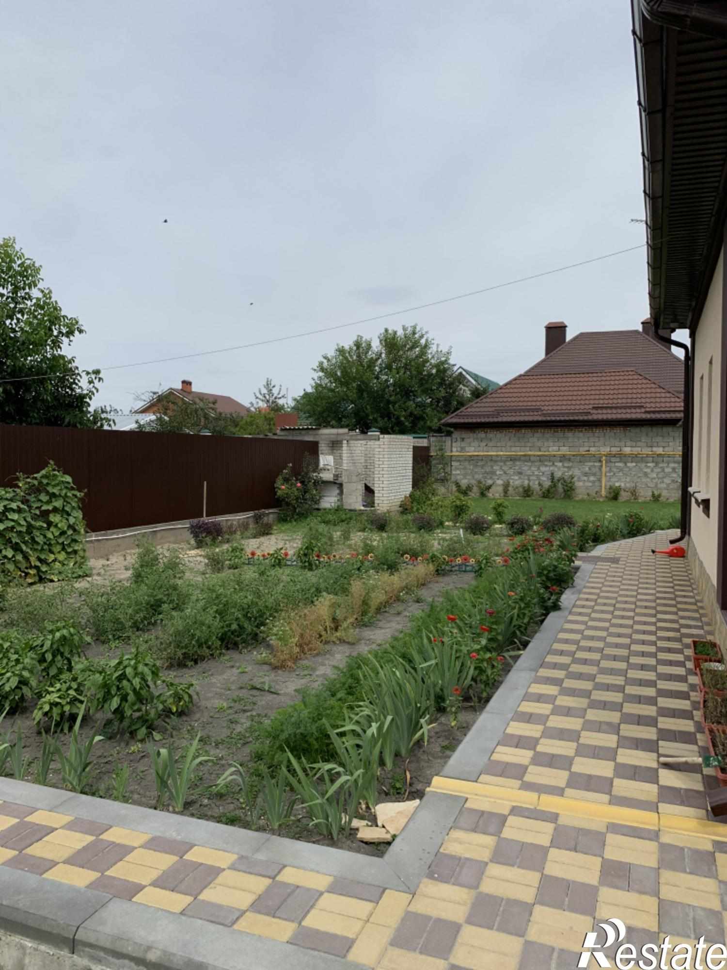 Купить дачу, дом, коттедж за 11 500 000 рублей на Волгского Полка ул, 30