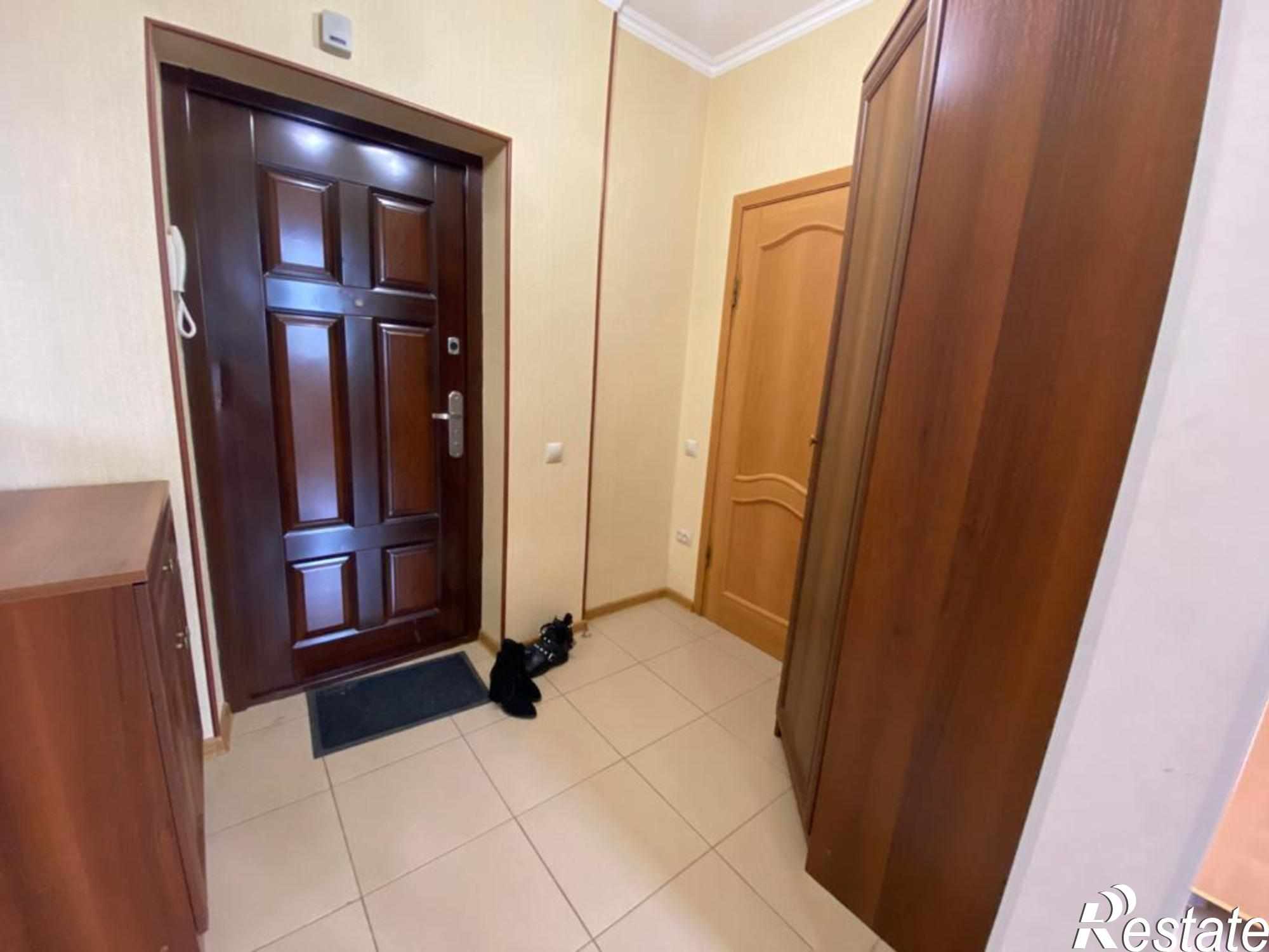 Купить квартиру за 5 260 000 рублей на Нежнова ул