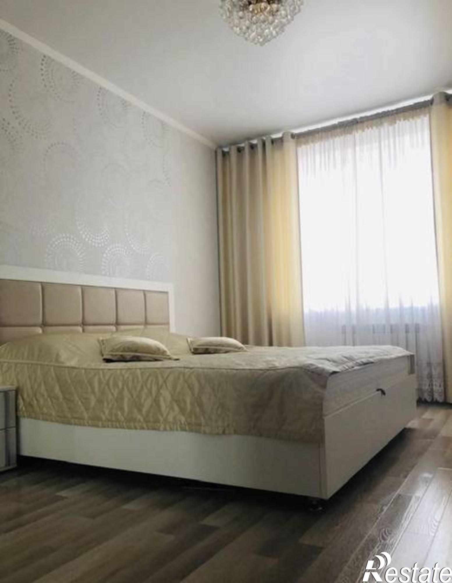 Купить квартиру за 10 000 000 рублей на Панагюриште ул, 4