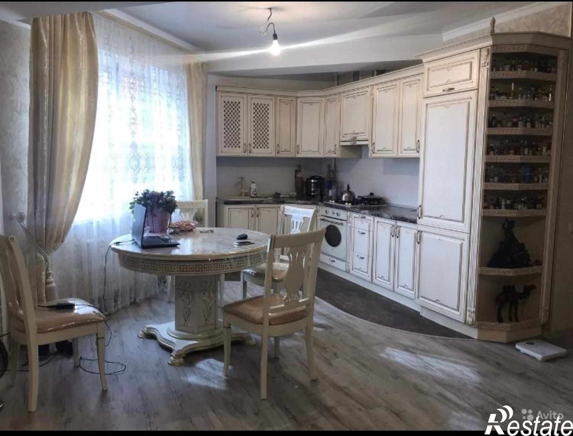 Купить квартиру за 11 000 000 рублей на Московская ул, 101