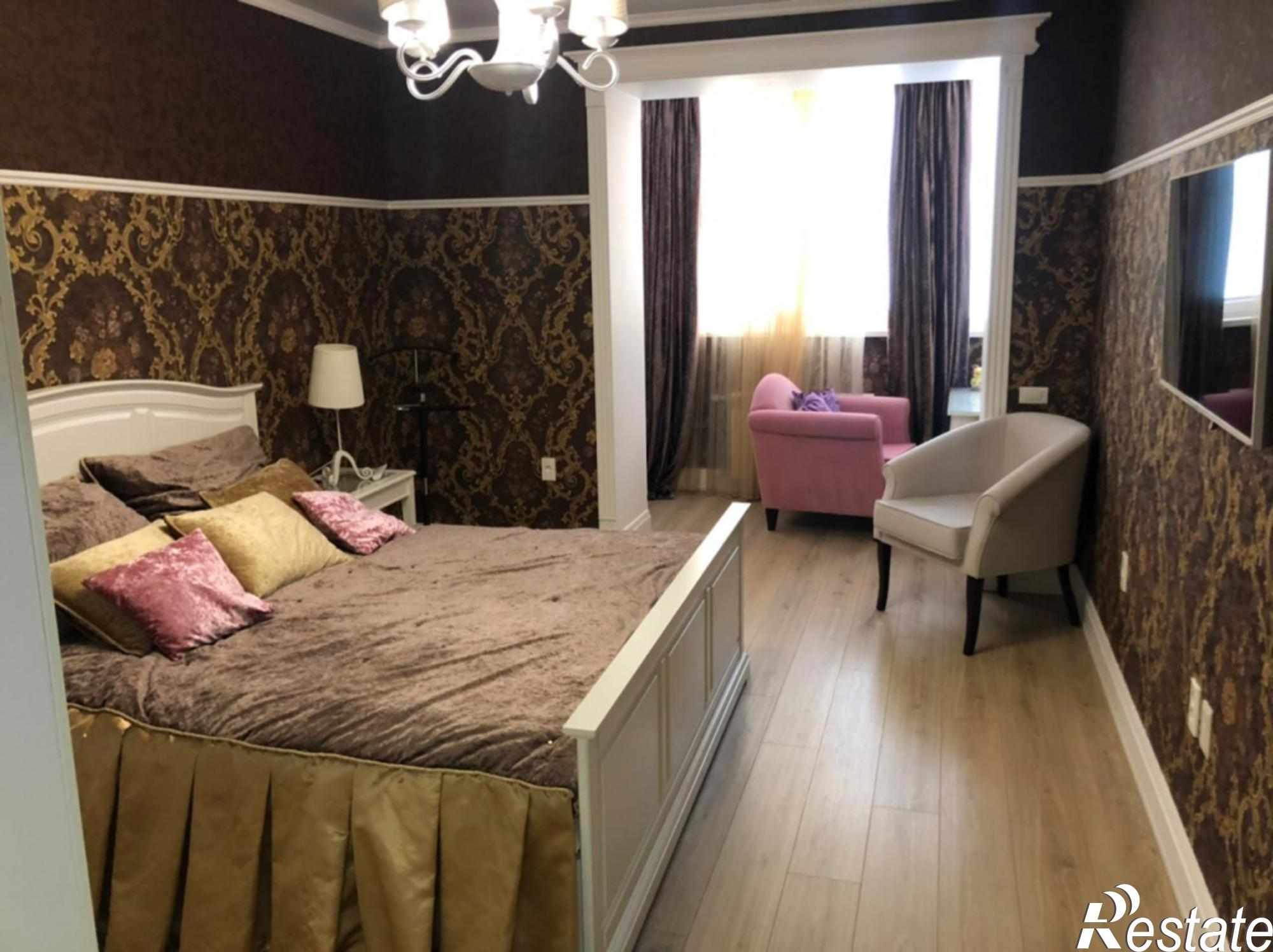 Купить квартиру за 10 500 000 рублей на Нежнова ул, 21к4
