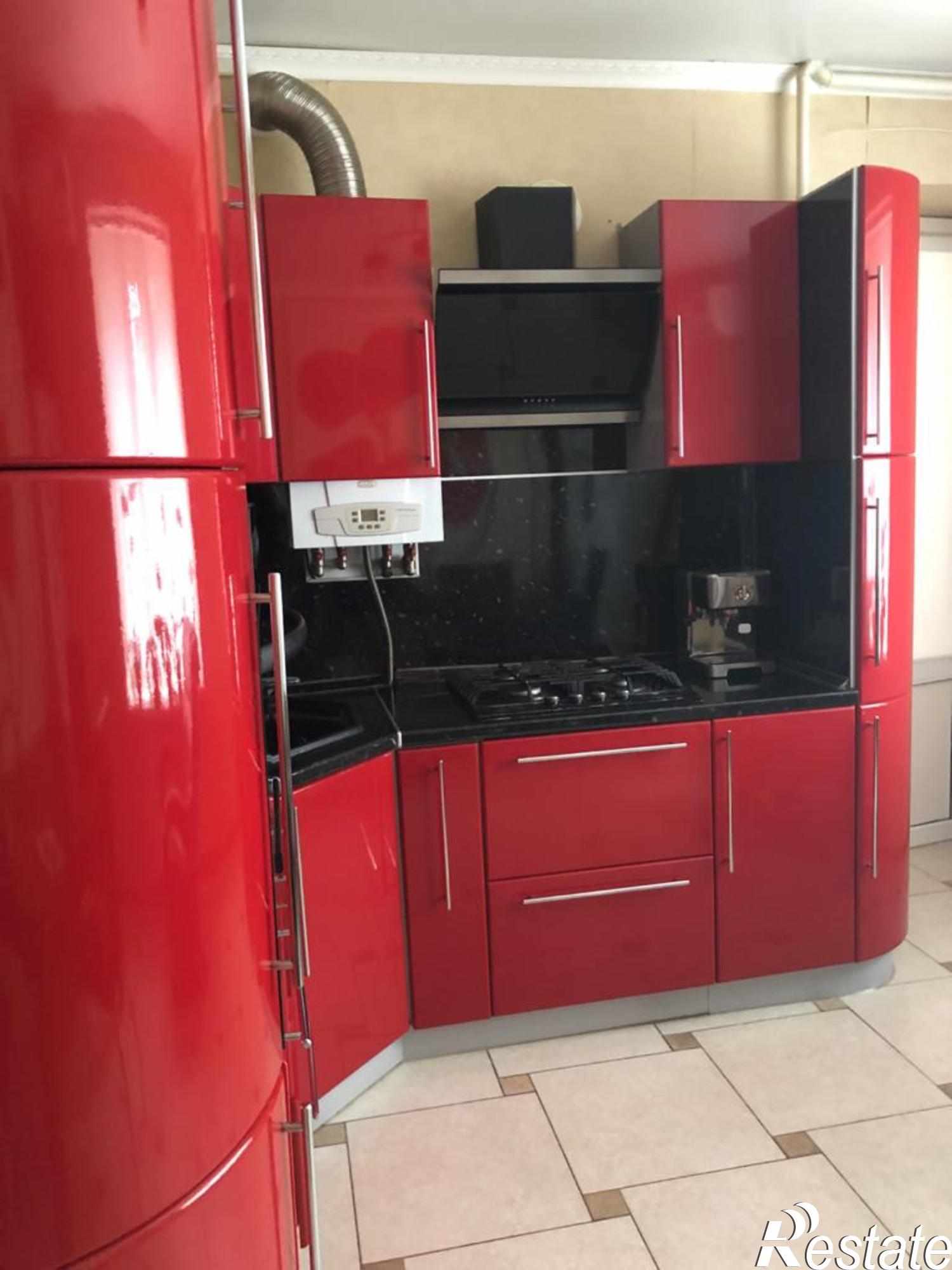 Купить квартиру за 9 200 000 рублей на Пестова ул, 17