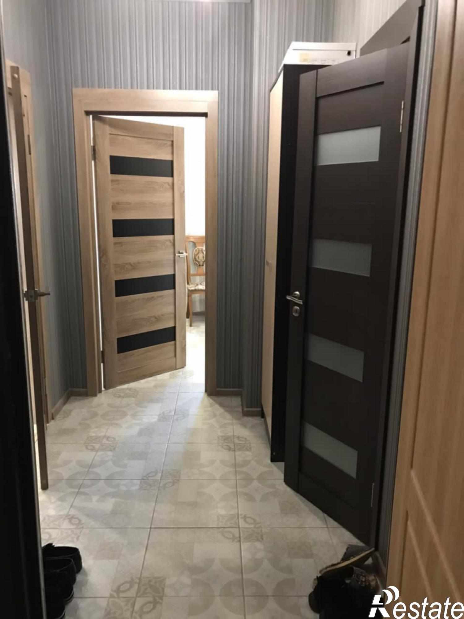 Купить квартиру за 4 000 000 рублей на Ермолова ул, 14к7