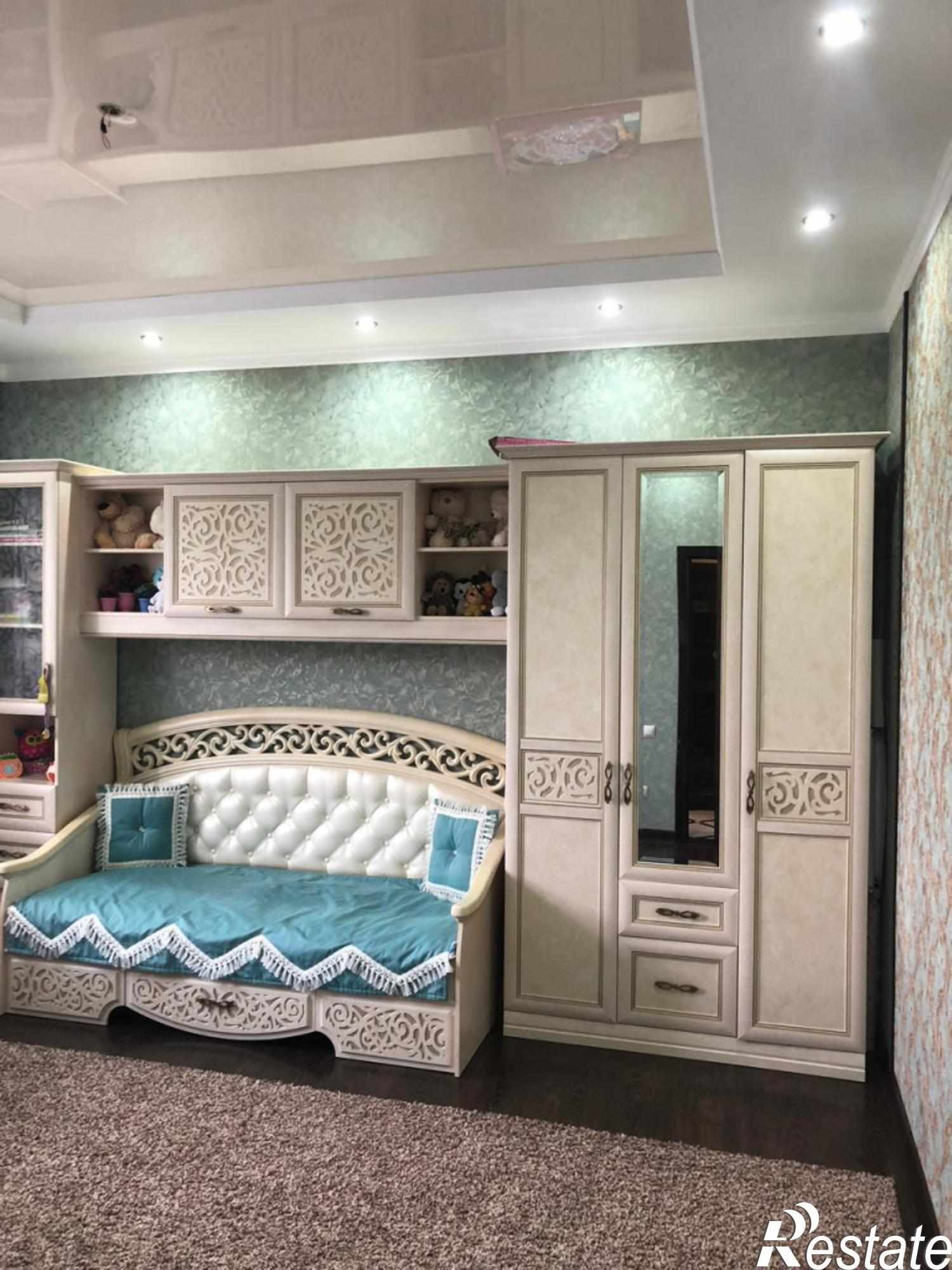 Купить дачу, дом, коттедж за 12 500 000 рублей на Подгорная ул, 12