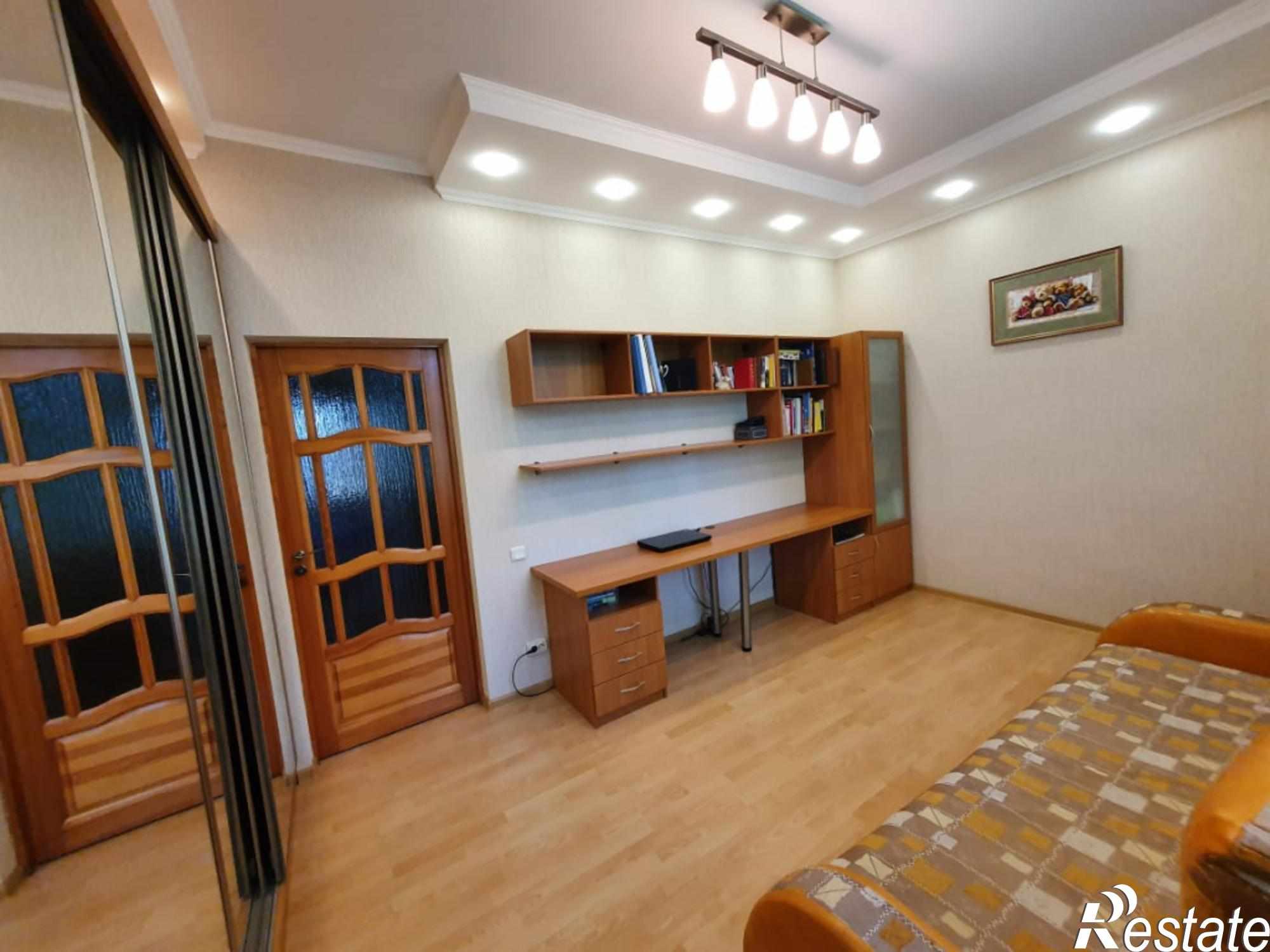 Купить квартиру за 8 470 000 рублей на Пестова ул, 24