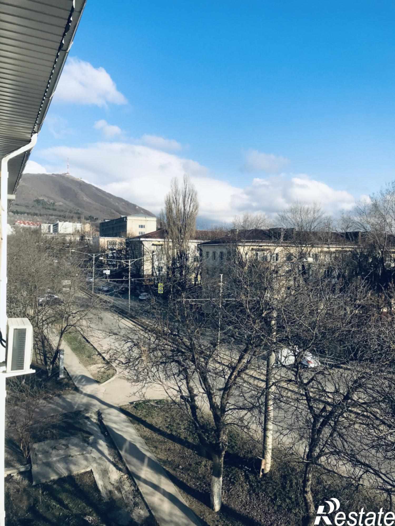 Купить квартиру за 5 650 000 рублей на 1-я Бульварная ул, 20