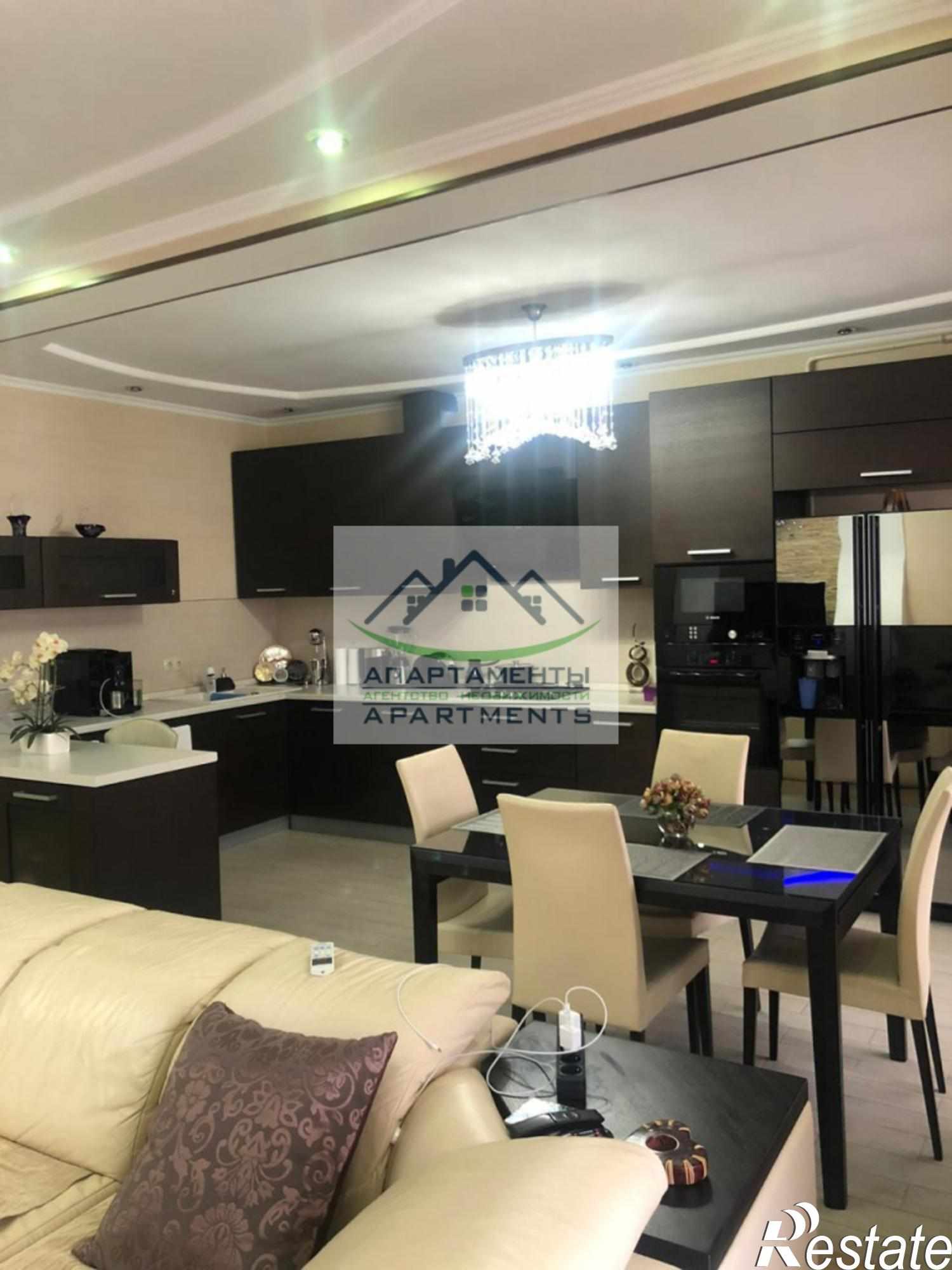 Купить квартиру за 10 500 000 рублей на Бунимовича ул, 19к2