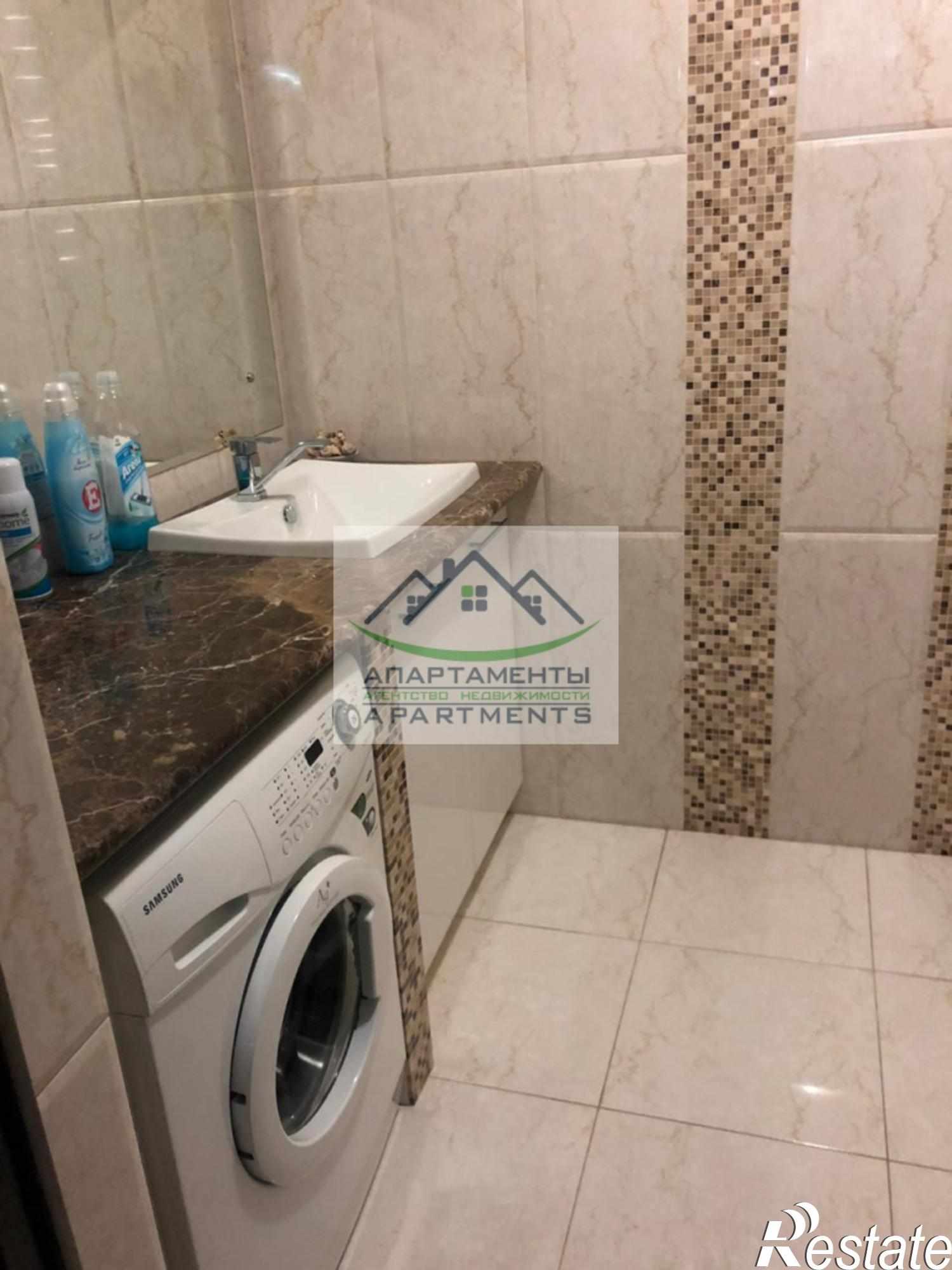 Купить квартиру за 10 500 000 рублей на Бунимовича ул, 19к2