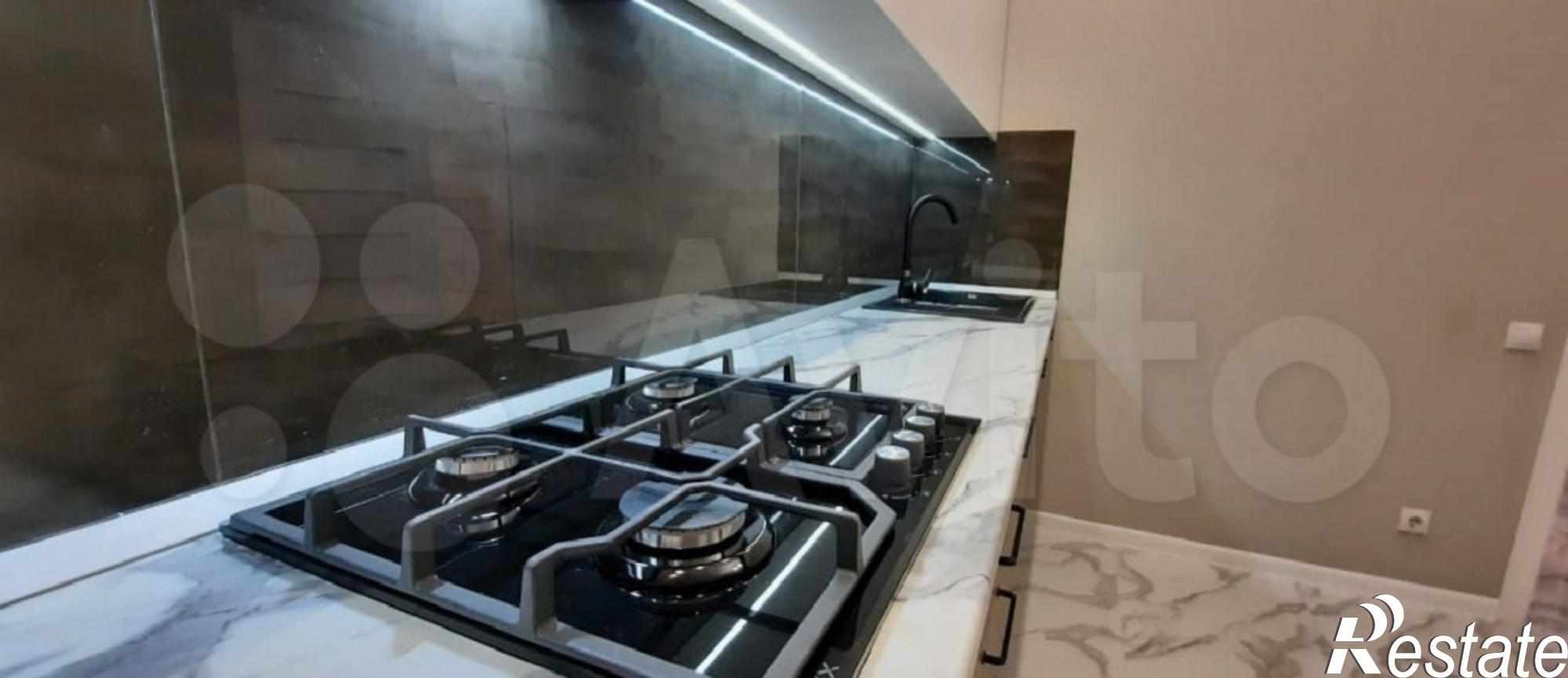 Купить квартиру за 4 100 000 рублей на Кулакова пр-кт, 5/3