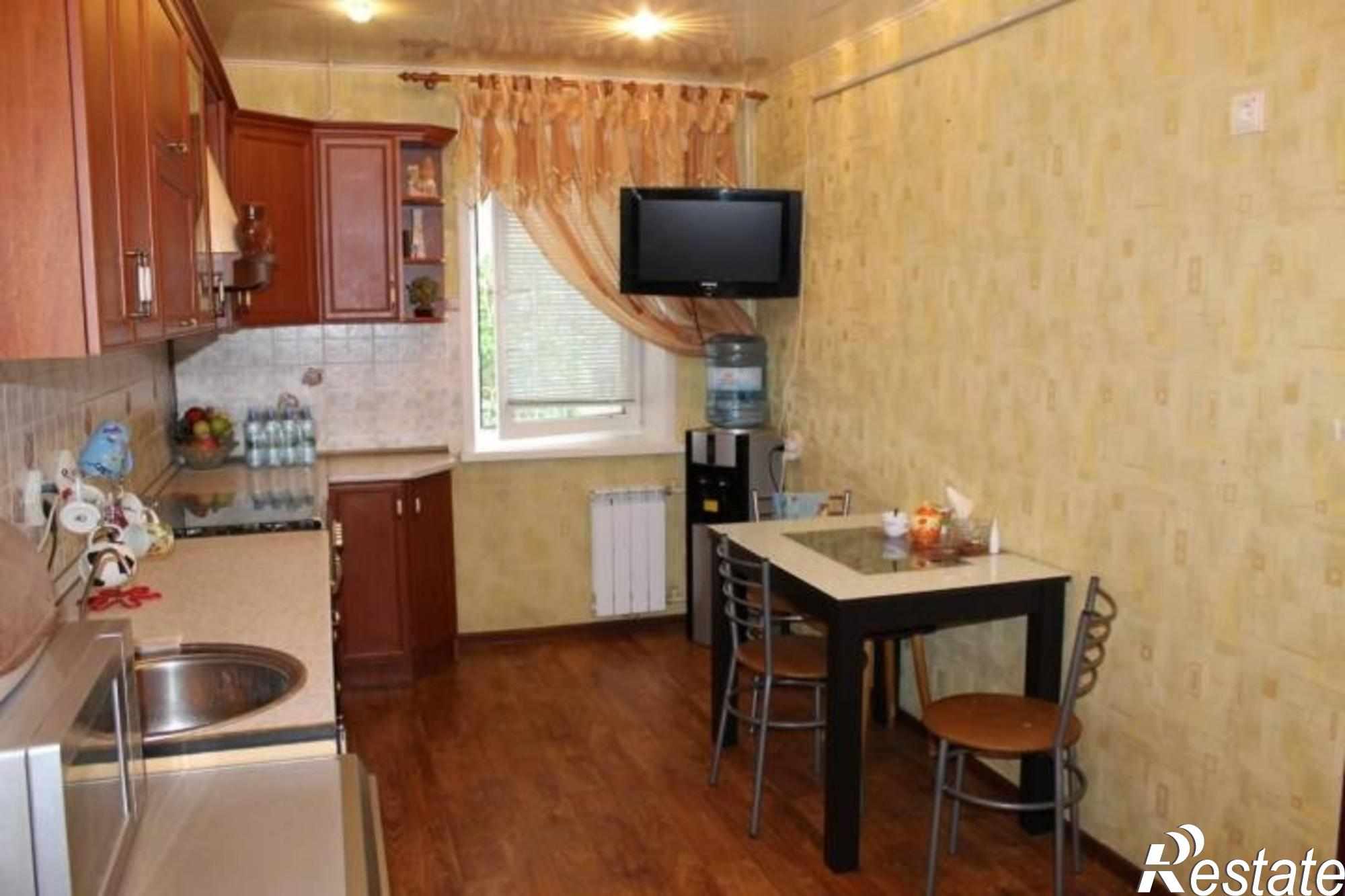 Сдать квартиру за 15 000 рублей на Пугачева ул, 62