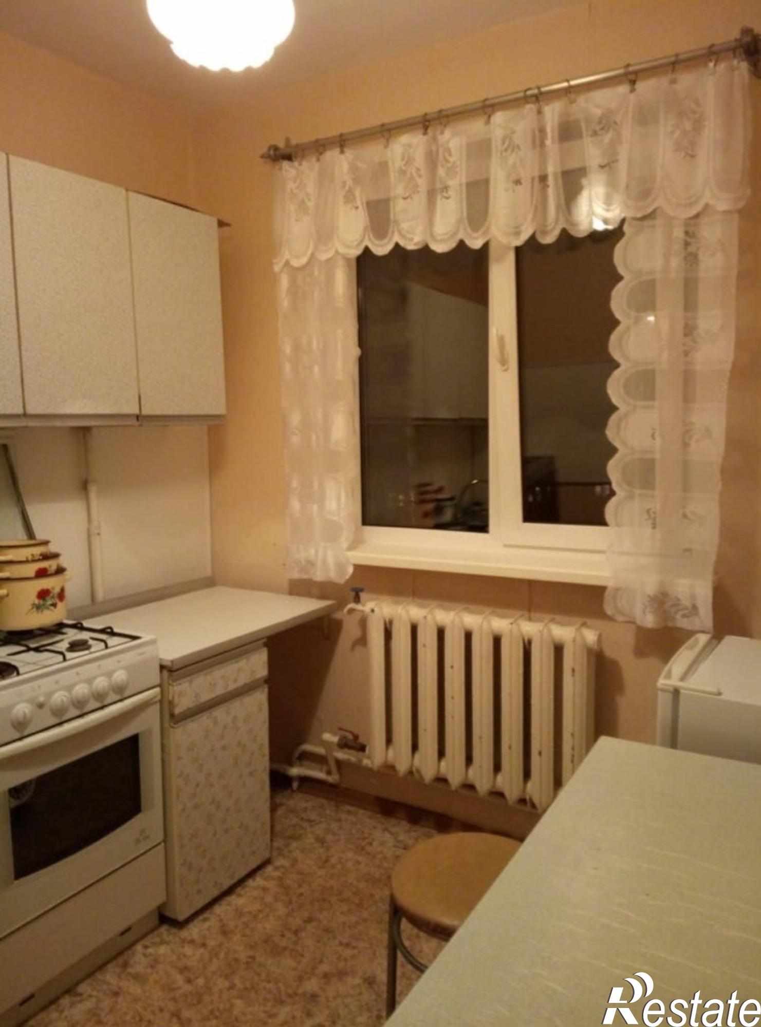 Сдать квартиру за 12 000 рублей на Строителей пр-кт, 38