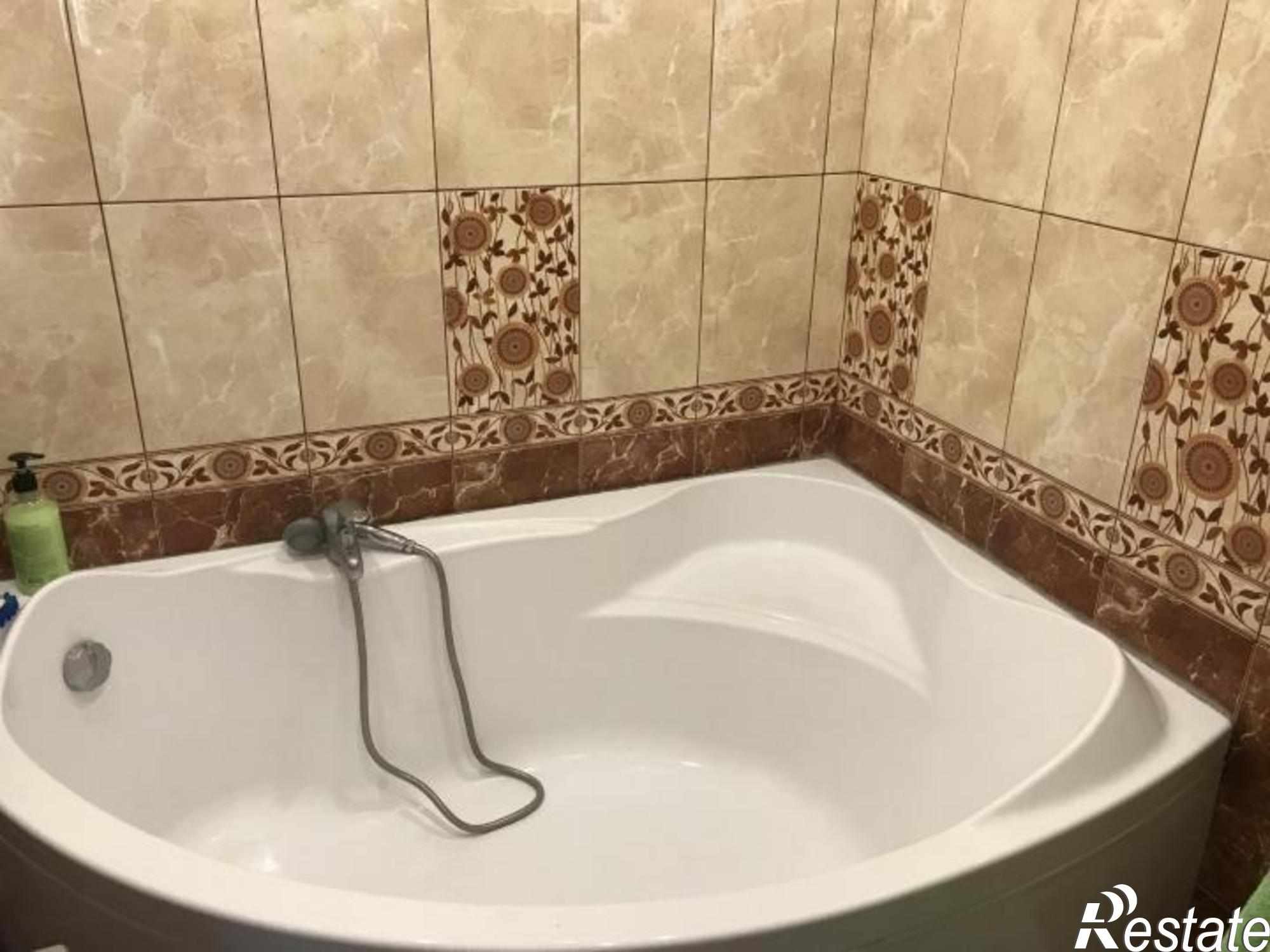 Сдать квартиру за 22 000 рублей на Нижняя Дуброва ул, 13А