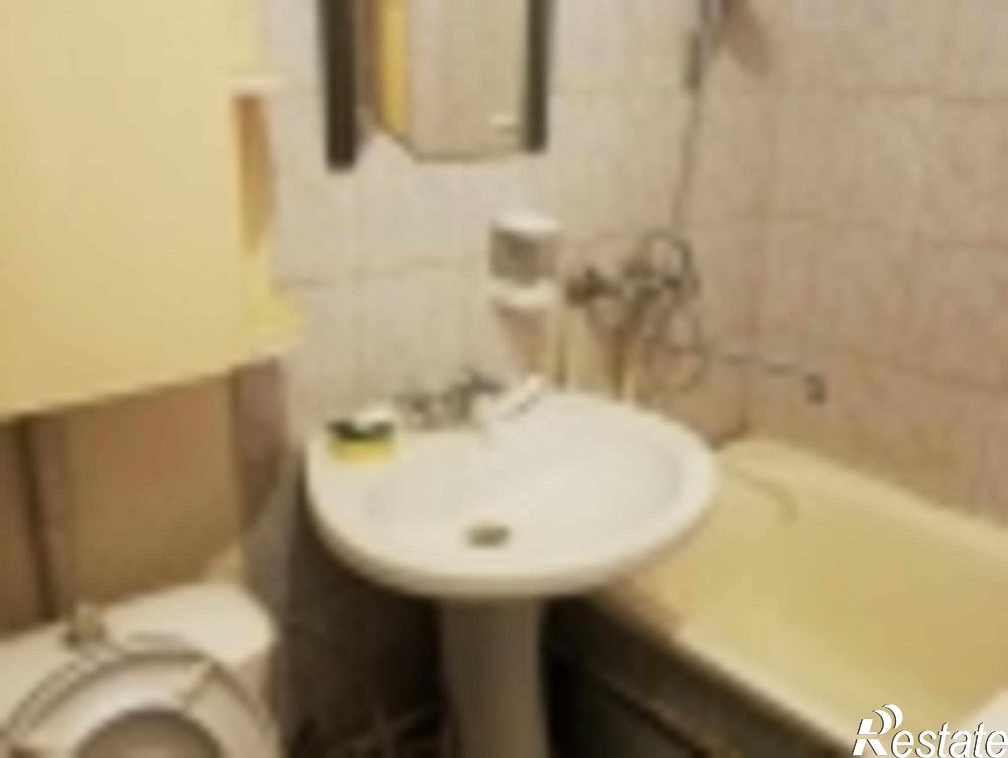Сдать квартиру за 11 500 рублей на Строителей пр-кт, 28