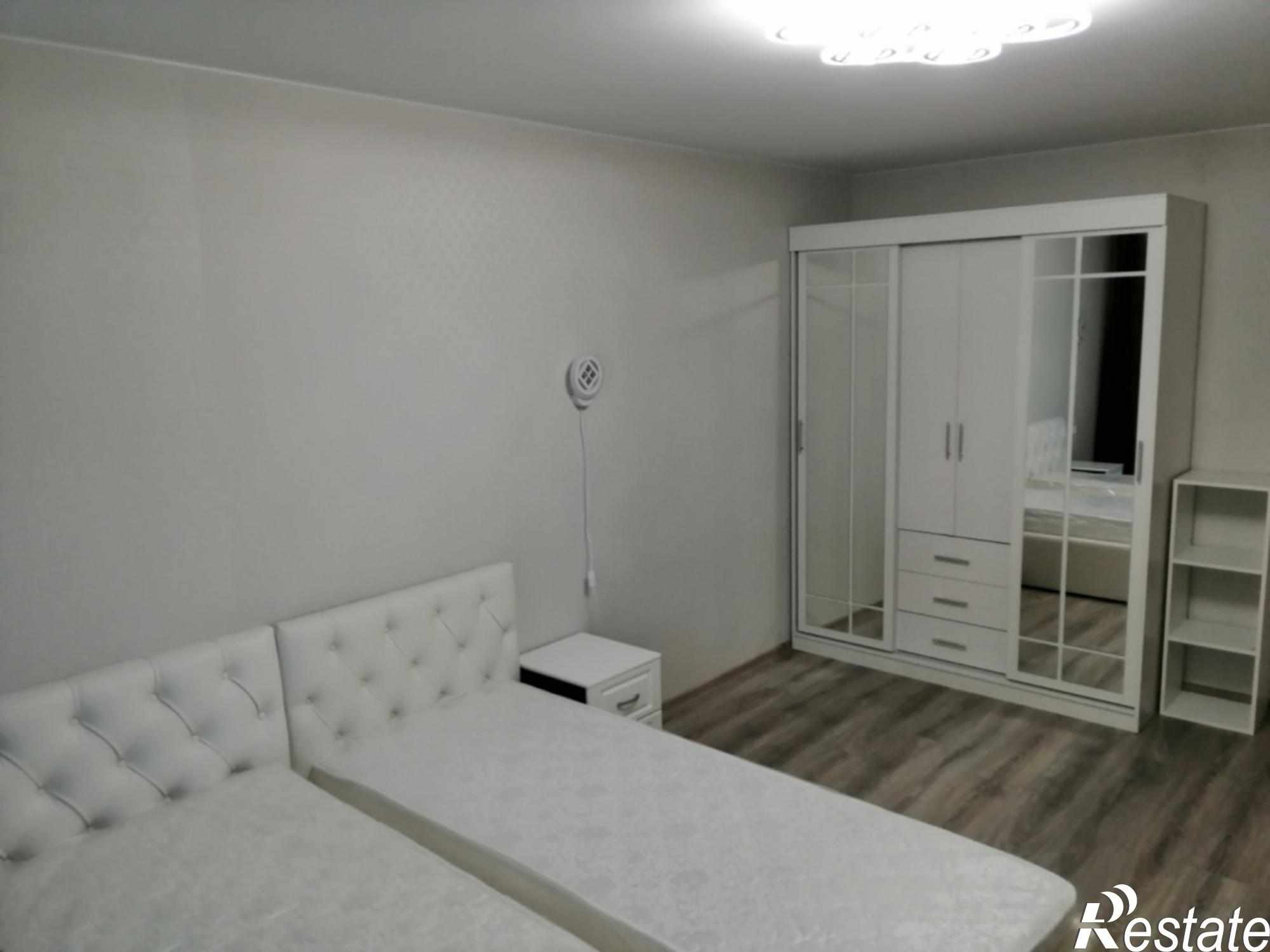 Сдать квартиру за 22 000 рублей на Ставровская ул, 5А