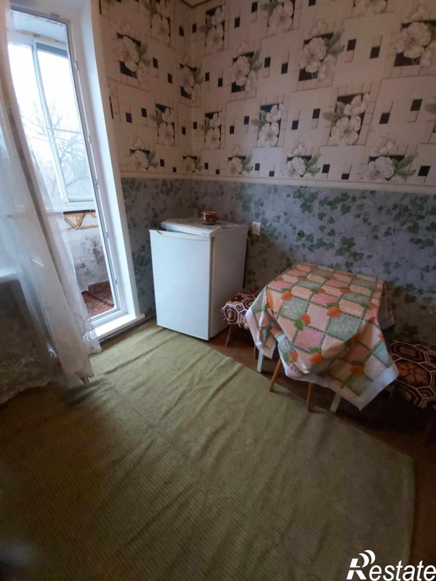 Сдать квартиру за 12 000 рублей на Комиссарова ул, 25