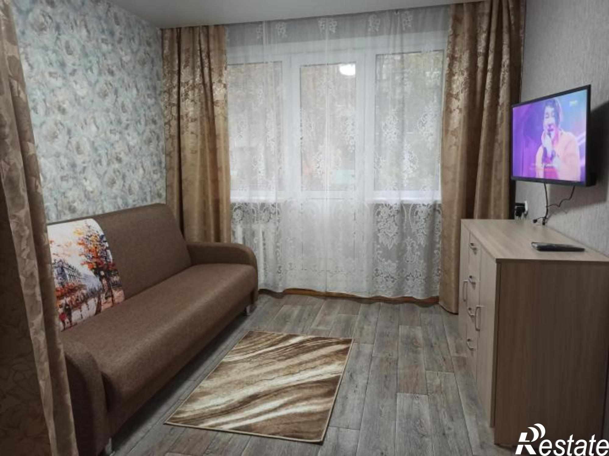 Сдать квартиру за 14 000 рублей на Балакирева ул, 27