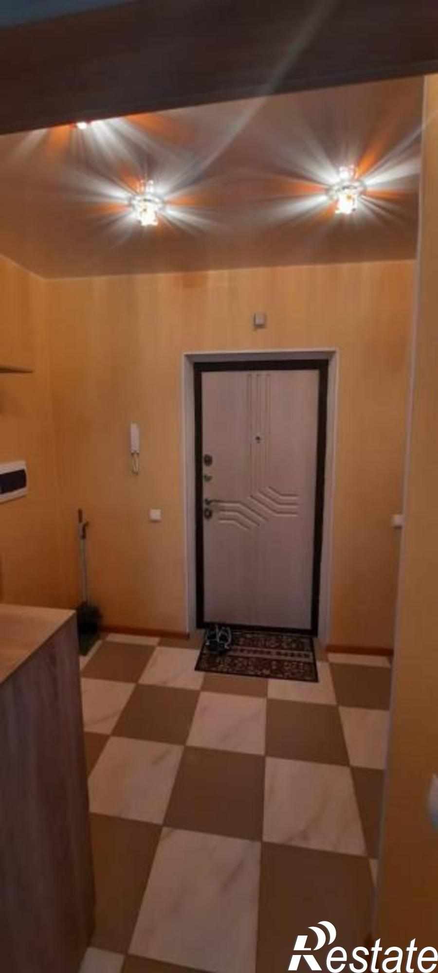 Сдать квартиру за 15 000 рублей на Гвардейская ул, 13