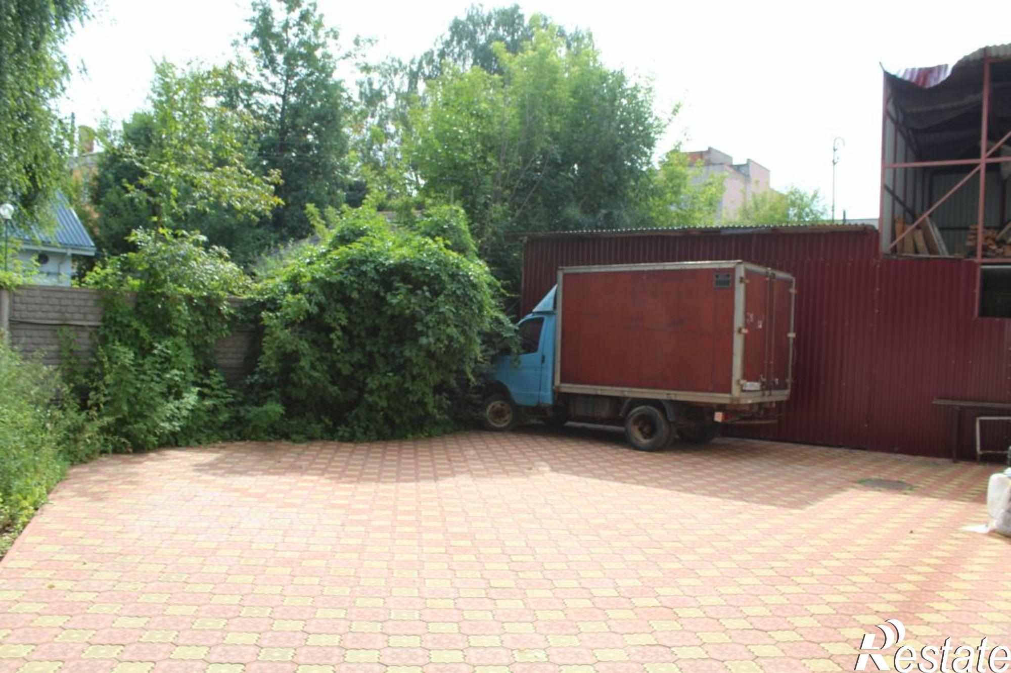 Купить дачу, дом, коттедж за 30 000 000 рублей на Пограничный пер, 13б