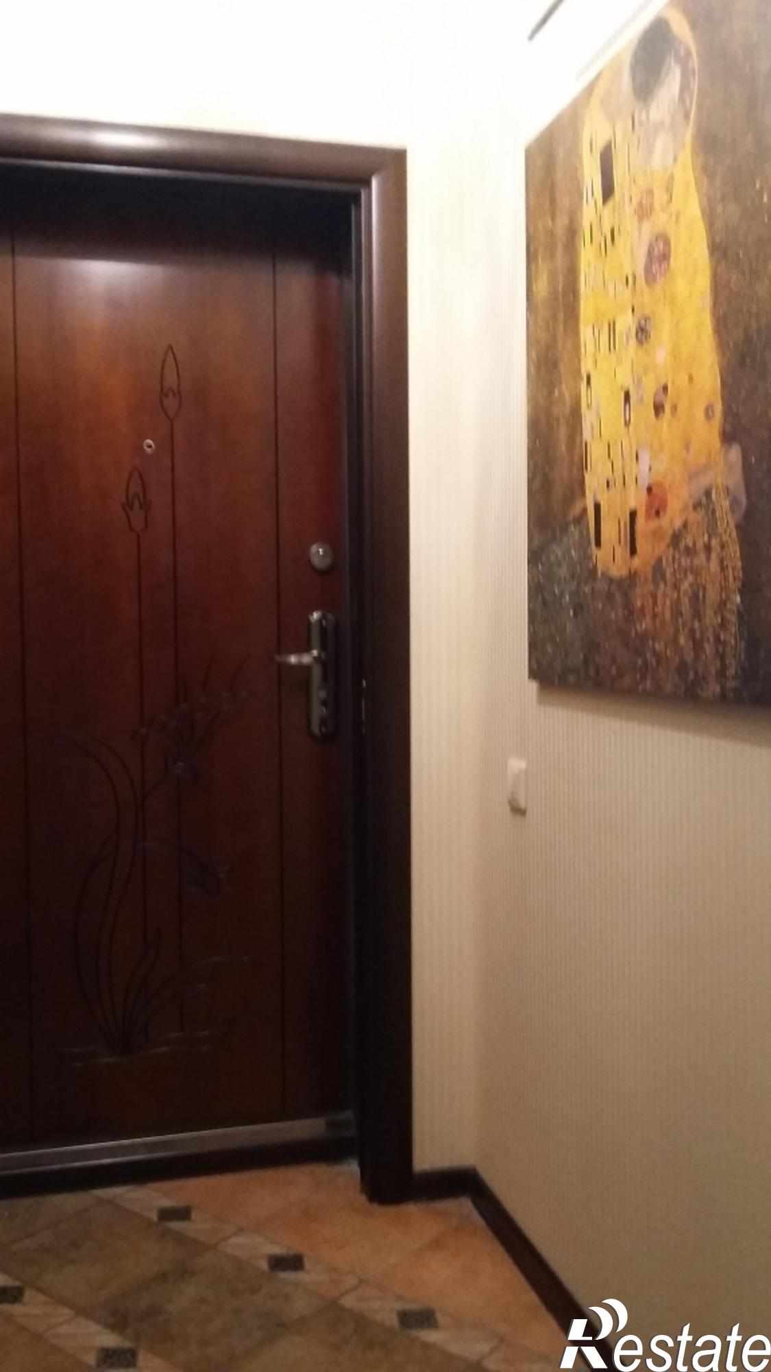 Купить квартиру за 7 300 000 рублей на Днепровский пер, 116