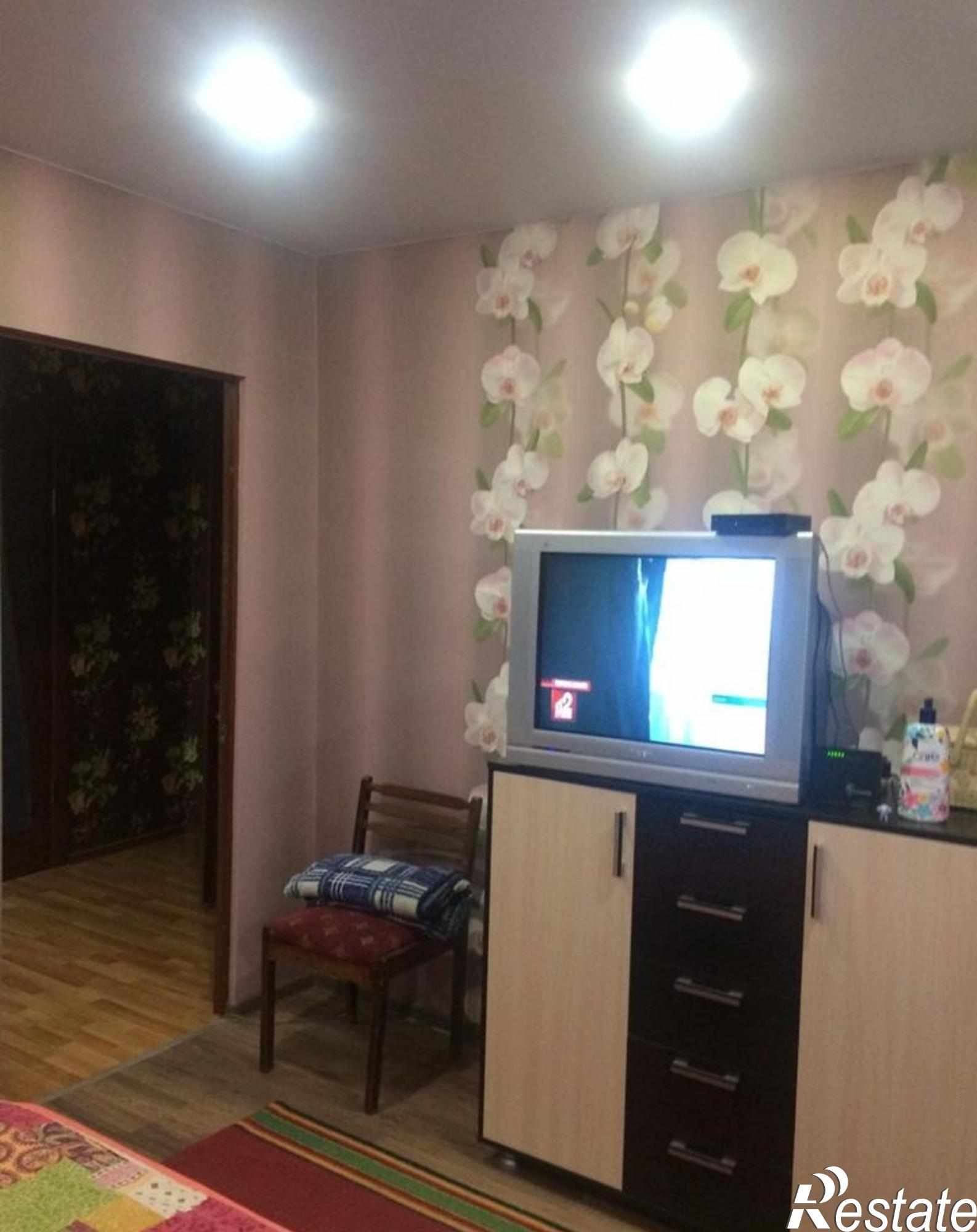 Купить квартиру за 2 350 000 рублей на Литейный пер