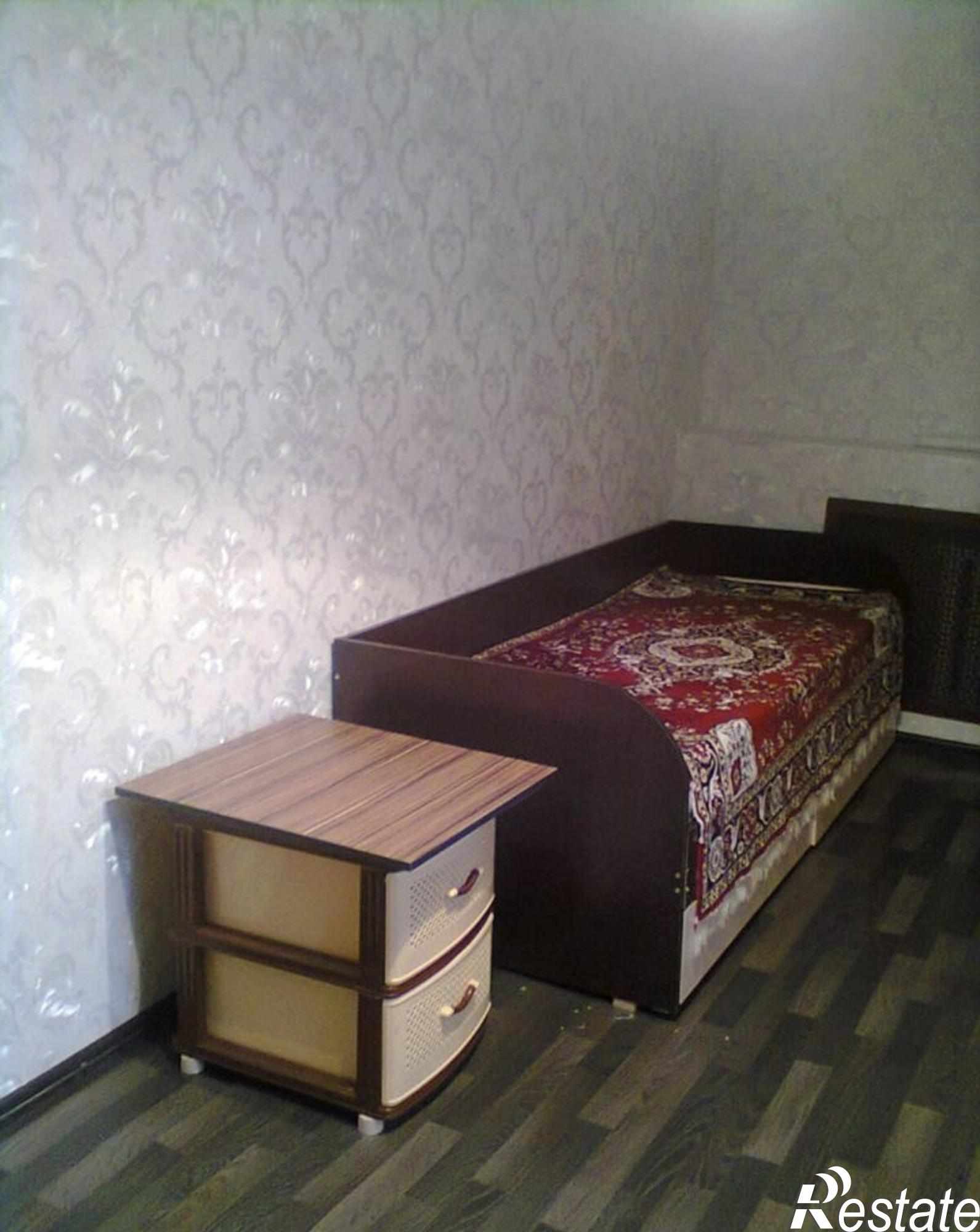 Купить квартиру за 1 800 000 рублей на Батайск