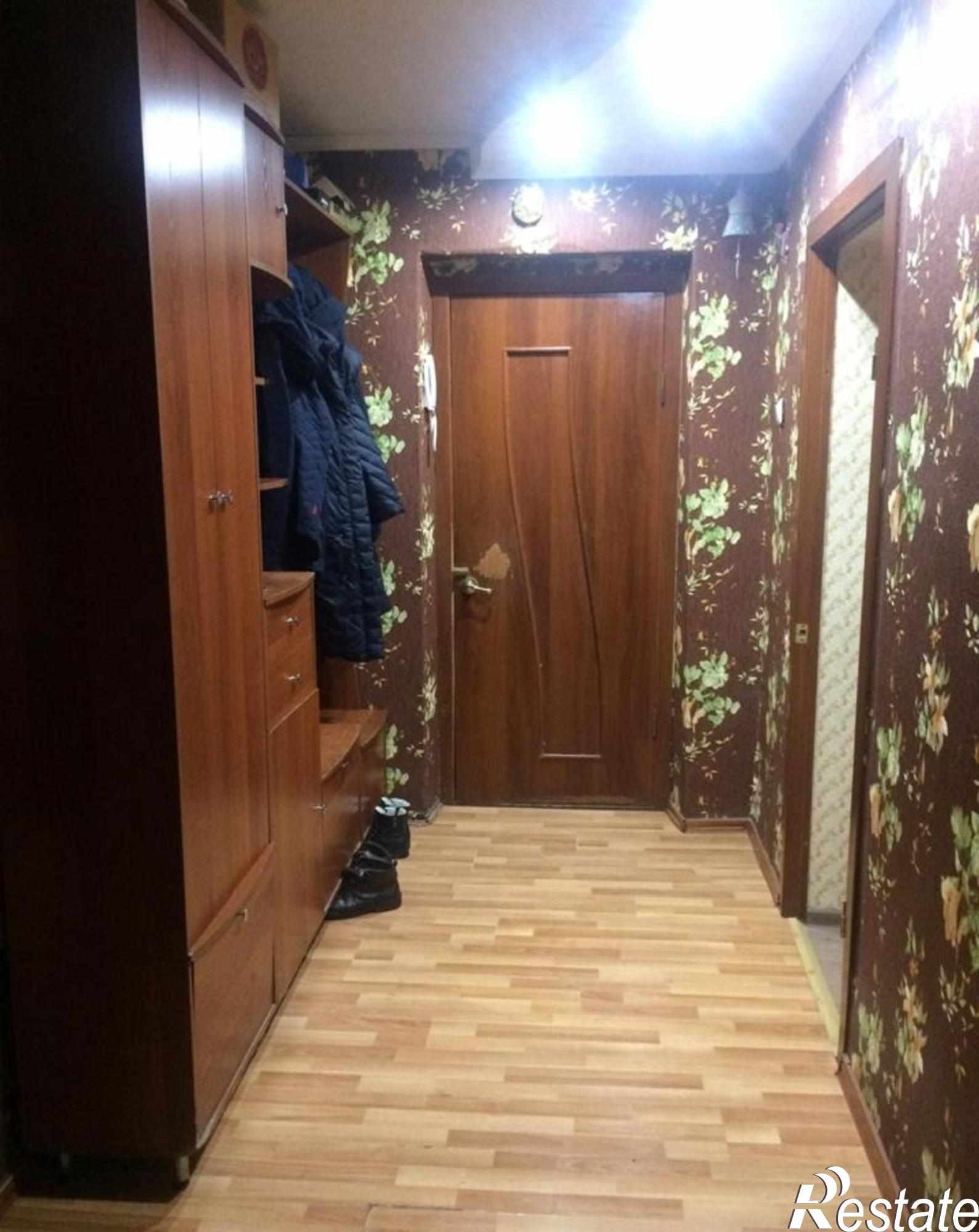 Купить квартиру за 2 350 000 рублей на Литейный пер