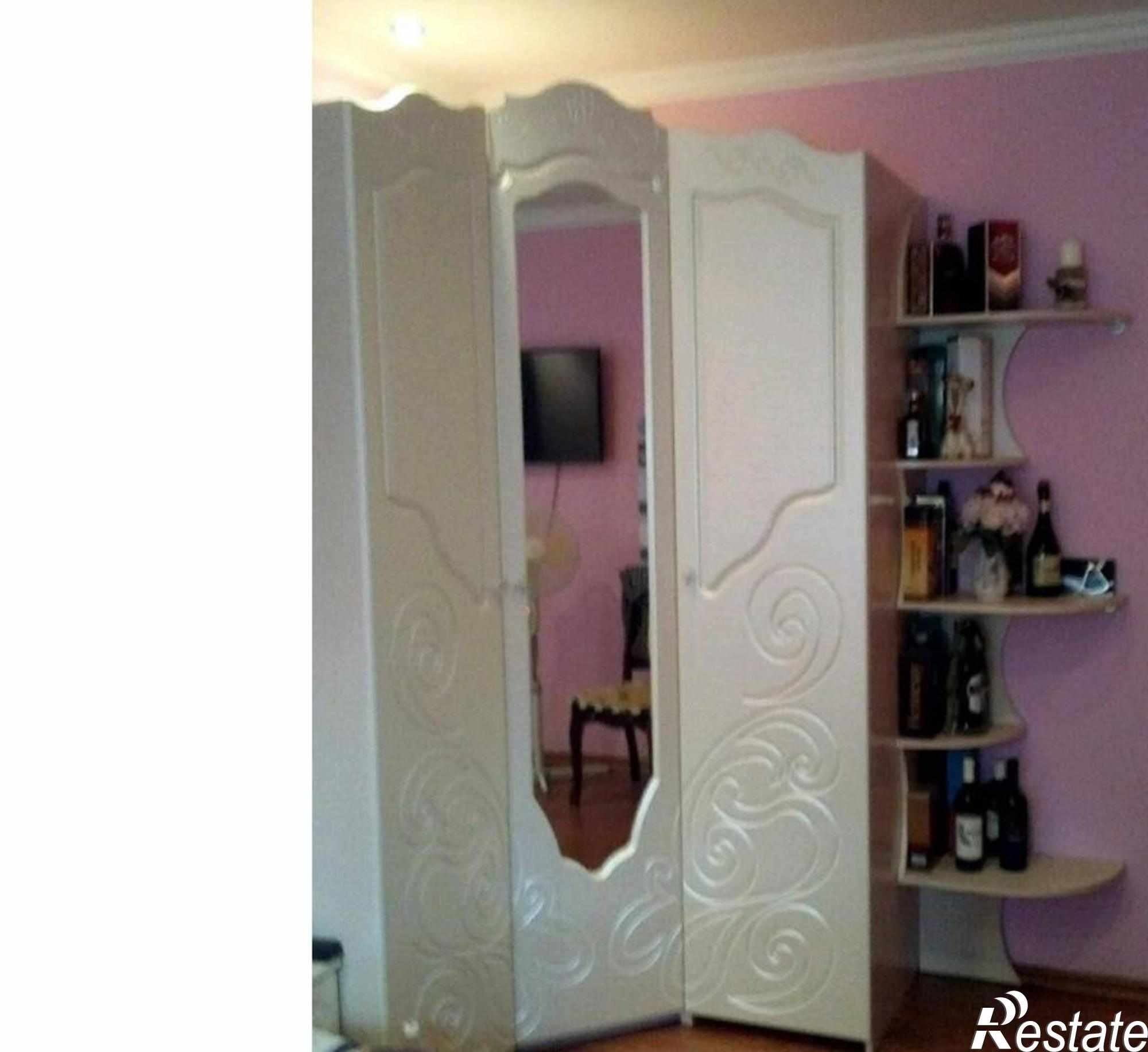 Купить квартиру за 2 100 000 рублей на Энгельса ул