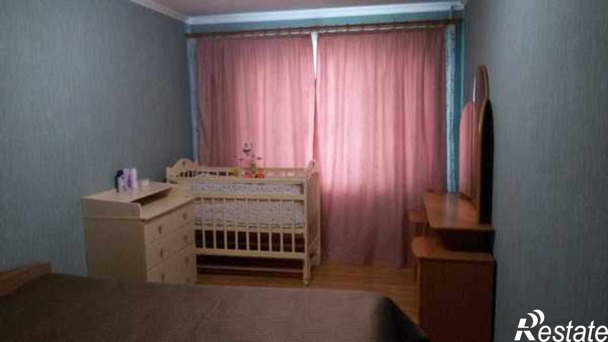 Купить квартиру за 2 300 000 рублей на Комарова ул