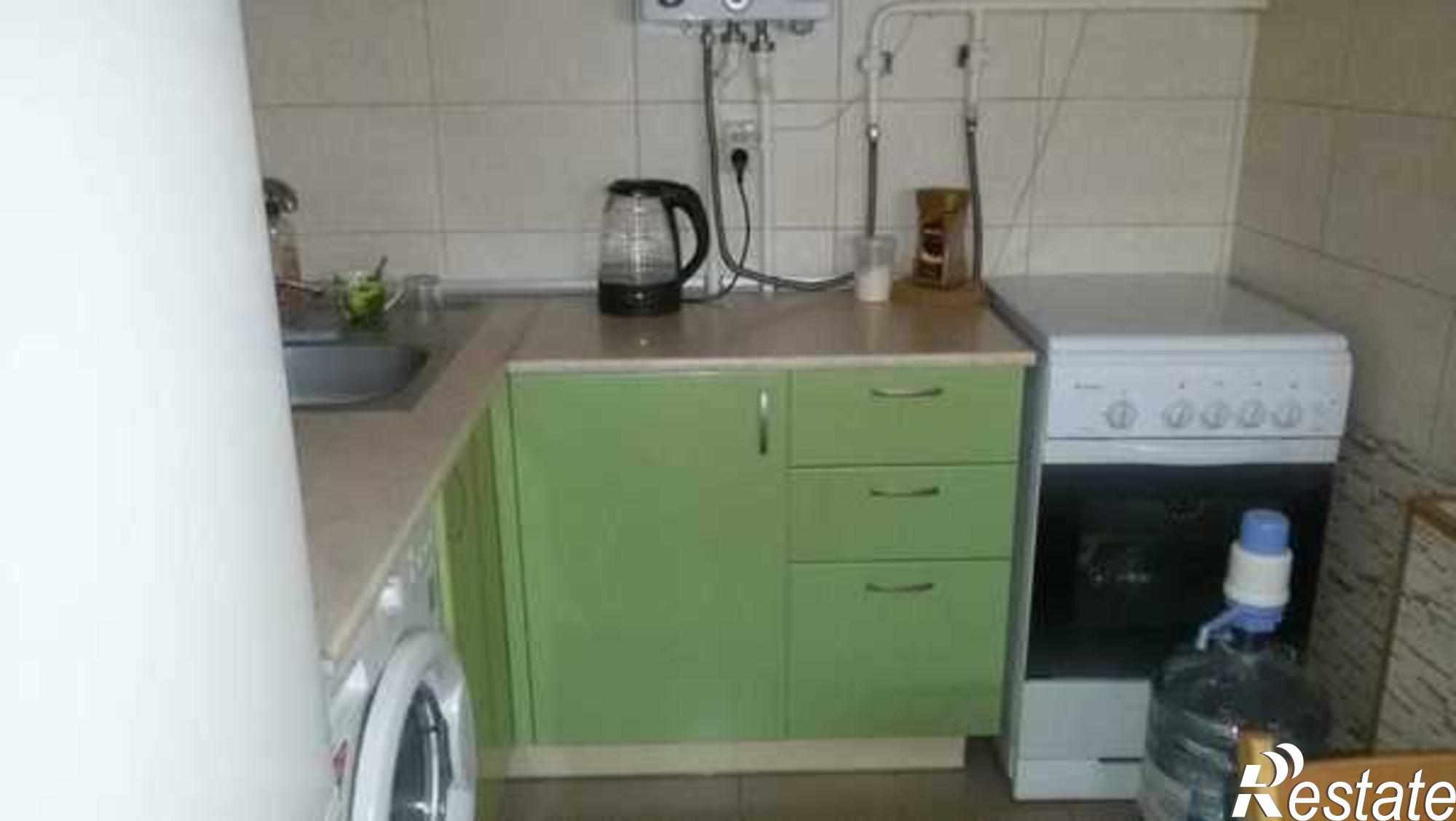 Купить квартиру за 2 300 000 рублей на Комарова ул