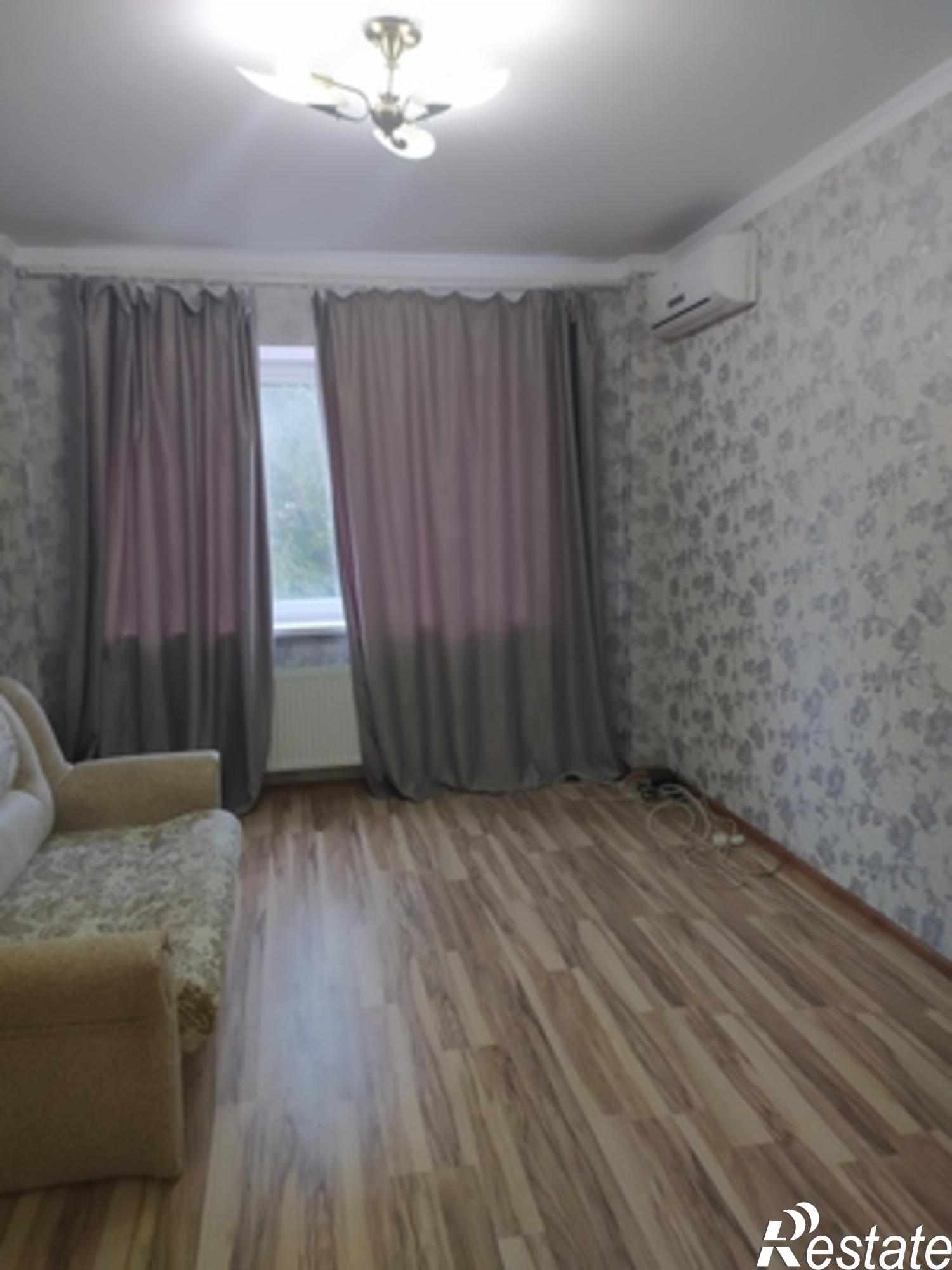 Купить квартиру за 2 350 000 рублей на Комсомольская ул