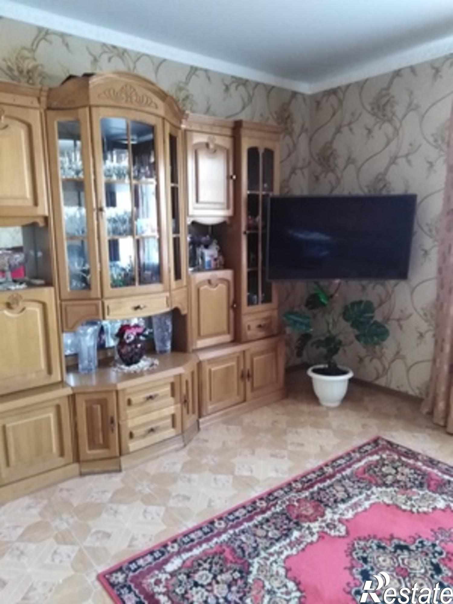 Купить дачу, дом, коттедж за 4 400 000 рублей на Горького ул