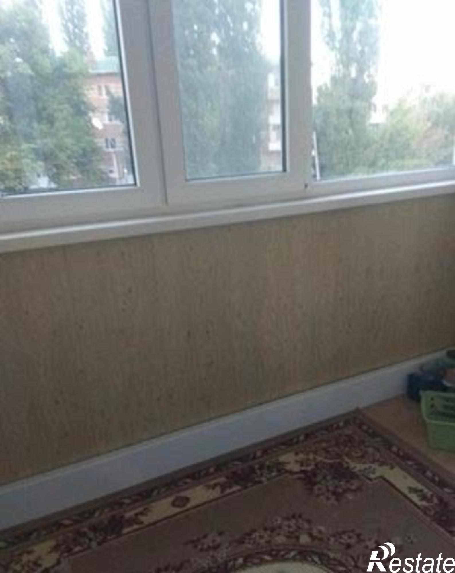 Купить квартиру за 2 350 000 рублей на Энгельса ул