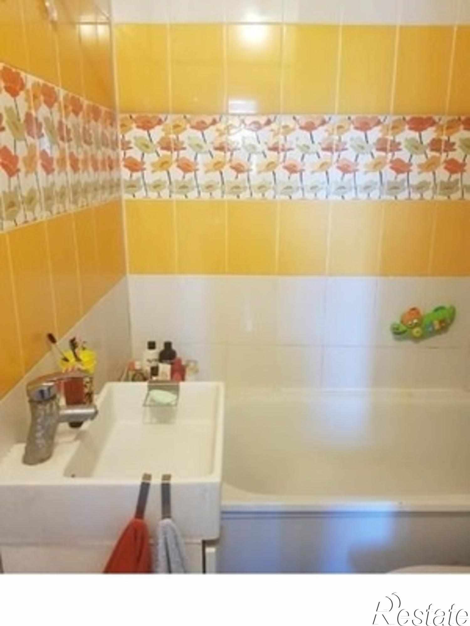 Купить квартиру за 1 600 000 рублей на Коммунистическая ул