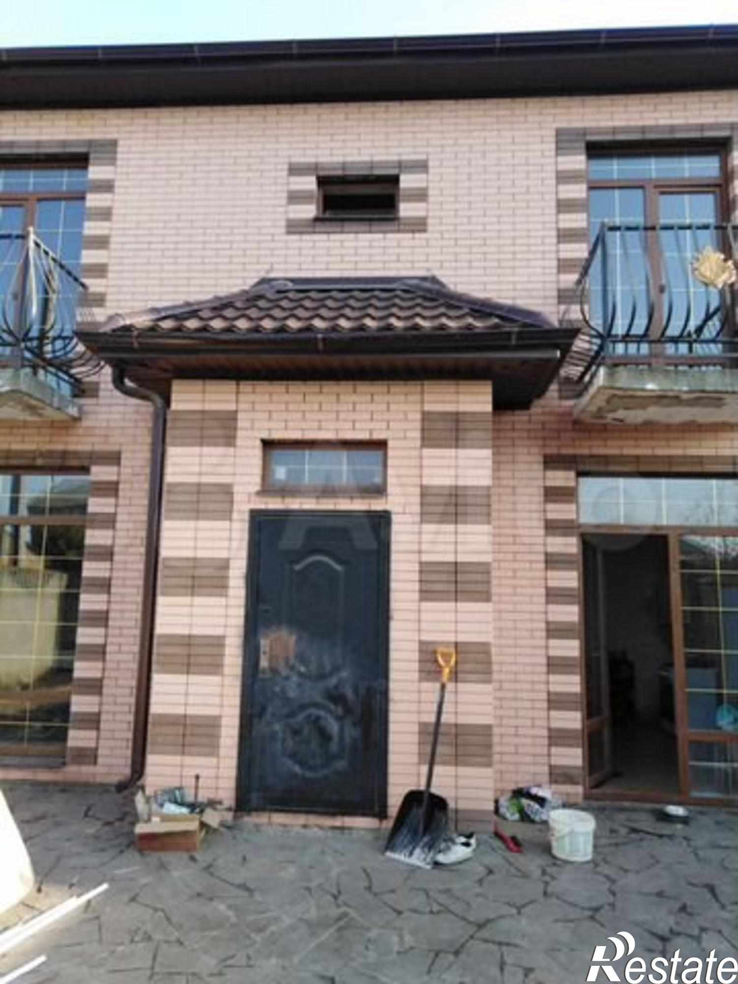 Купить дачу, дом, коттедж за 5 900 000 рублей на Революционная ул