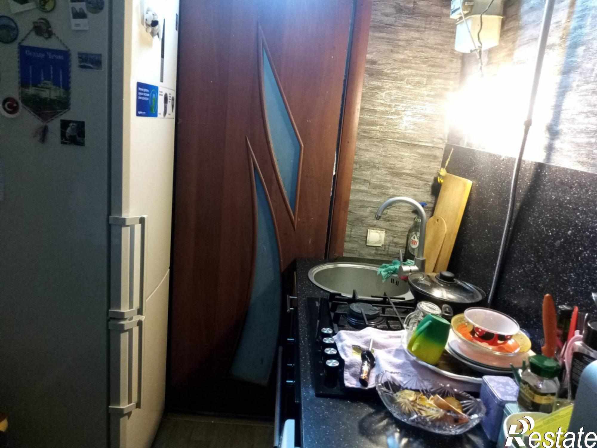 Купить квартиру за 1 300 000 рублей на Комарова ул