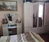 2-комн, 51кв м, этаж 1/2 Комарова ул