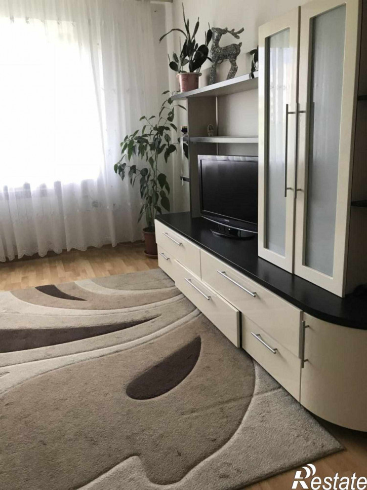 3-комн квартира Бутырина ул