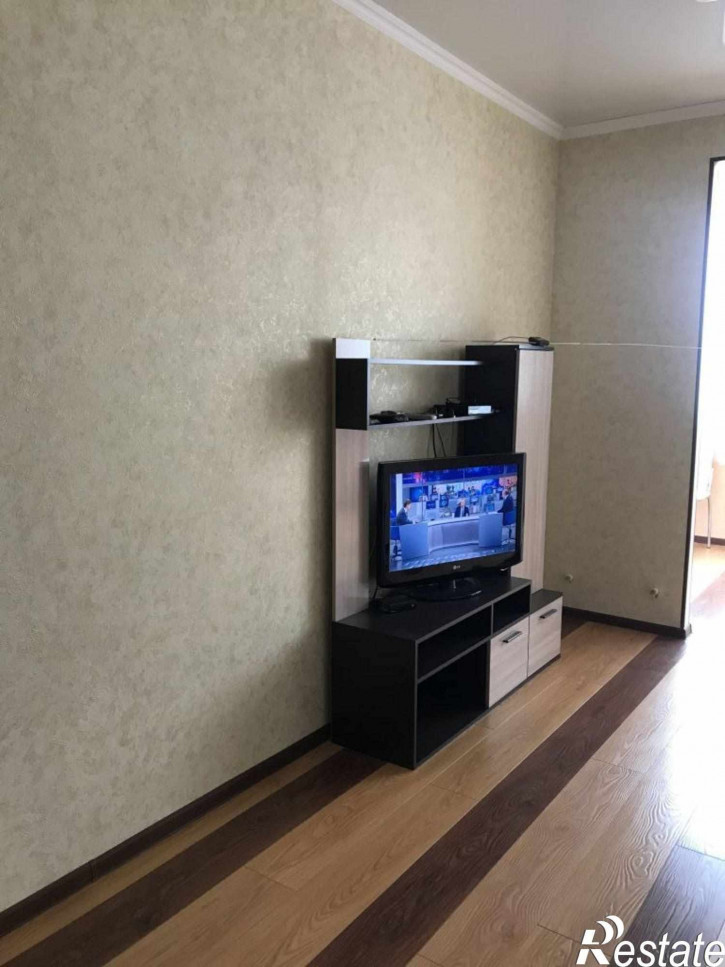 2-комн квартира Булгакова ул, 7