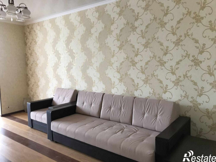 2-комн квартира Булгакова ул, 7