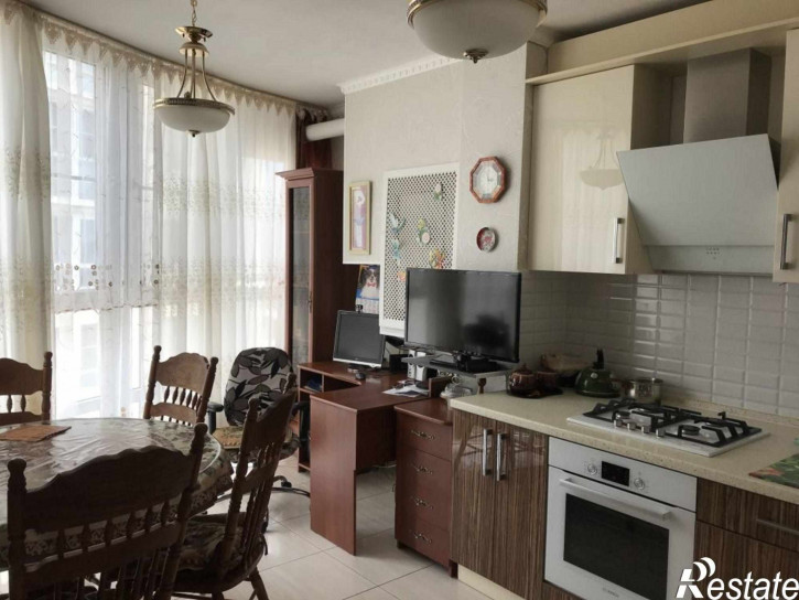 2-комн квартира Оранжерейная ул, 21