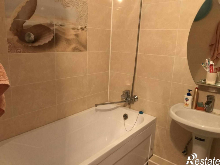 2-комн квартира Булгакова ул, 7