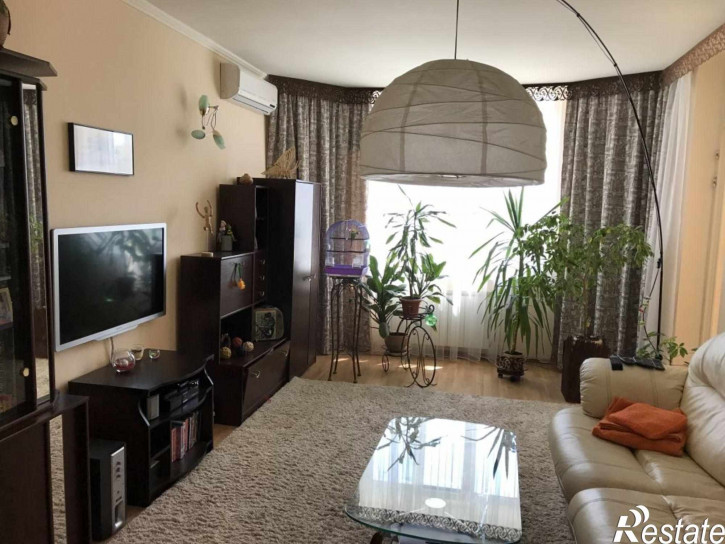 3-комн квартира Пестова ул, 30