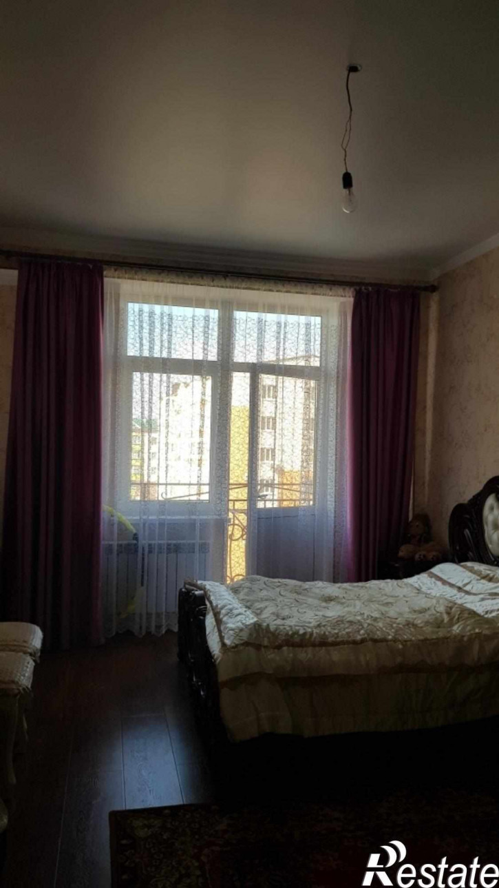 2-комн квартира Бунимовича ул, 15,корп.2