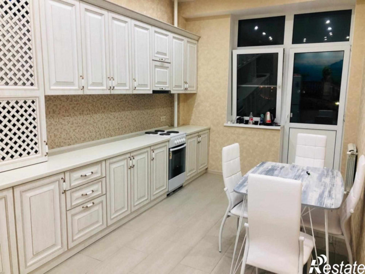 3-комн квартира Бунимовича ул, 15,корп.2